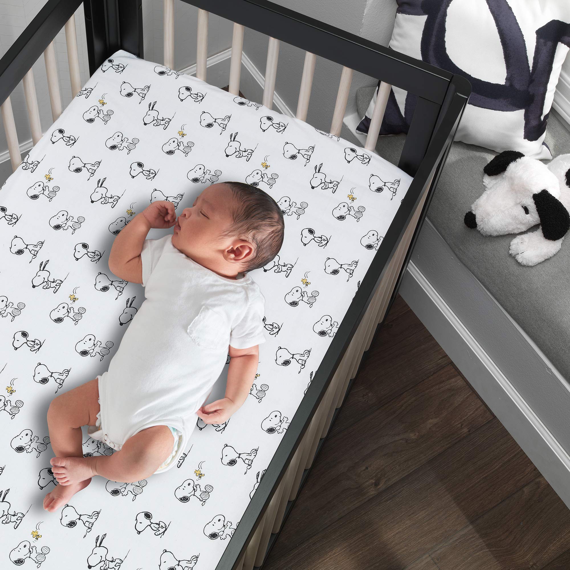 Lambs & Ivy Classic Snoopy 3-Piece Baby Crib Bedding Set - White, Black & Gray - Soft Nursery Bedding for Boys & Girls - Perfect for Baby Showers & Newborn Gifts