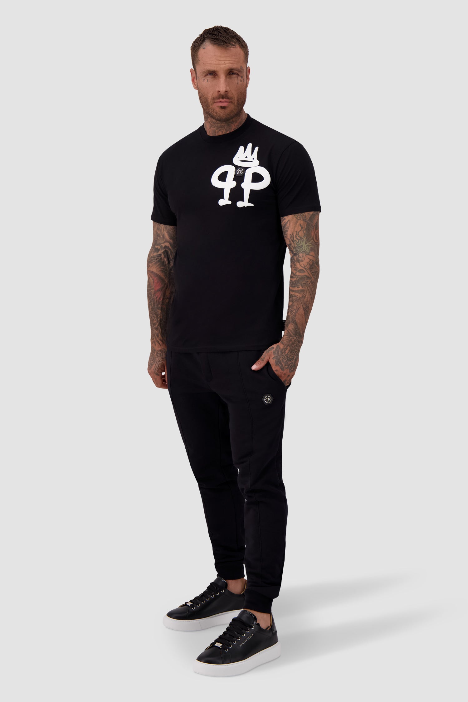 Philipp Plein Black Round Neck Short Sleeve Iconic Plein T-Shirt for Men - Stylish Casual Wear for Everyday Outfits and Street Fashion