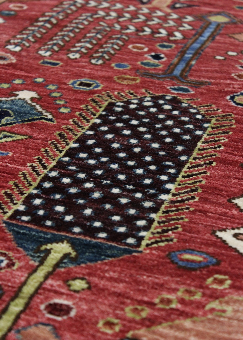 Handwoven Bakshaish Willow Tribal Rug - Authentic Persian Design, J68730 - Perfect for Boho Living Room, Bedroom, or Home Decor