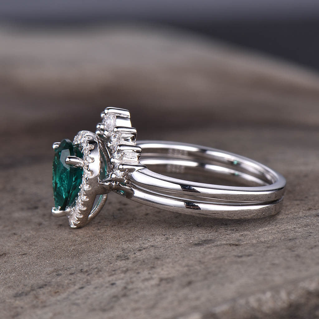 Pear Shaped Halo Vienna Emerald Engagement Ring Set - Comfort Fit Wedding Band for Women - Perfect for Proposals, Anniversaries & Romantic Occasions
