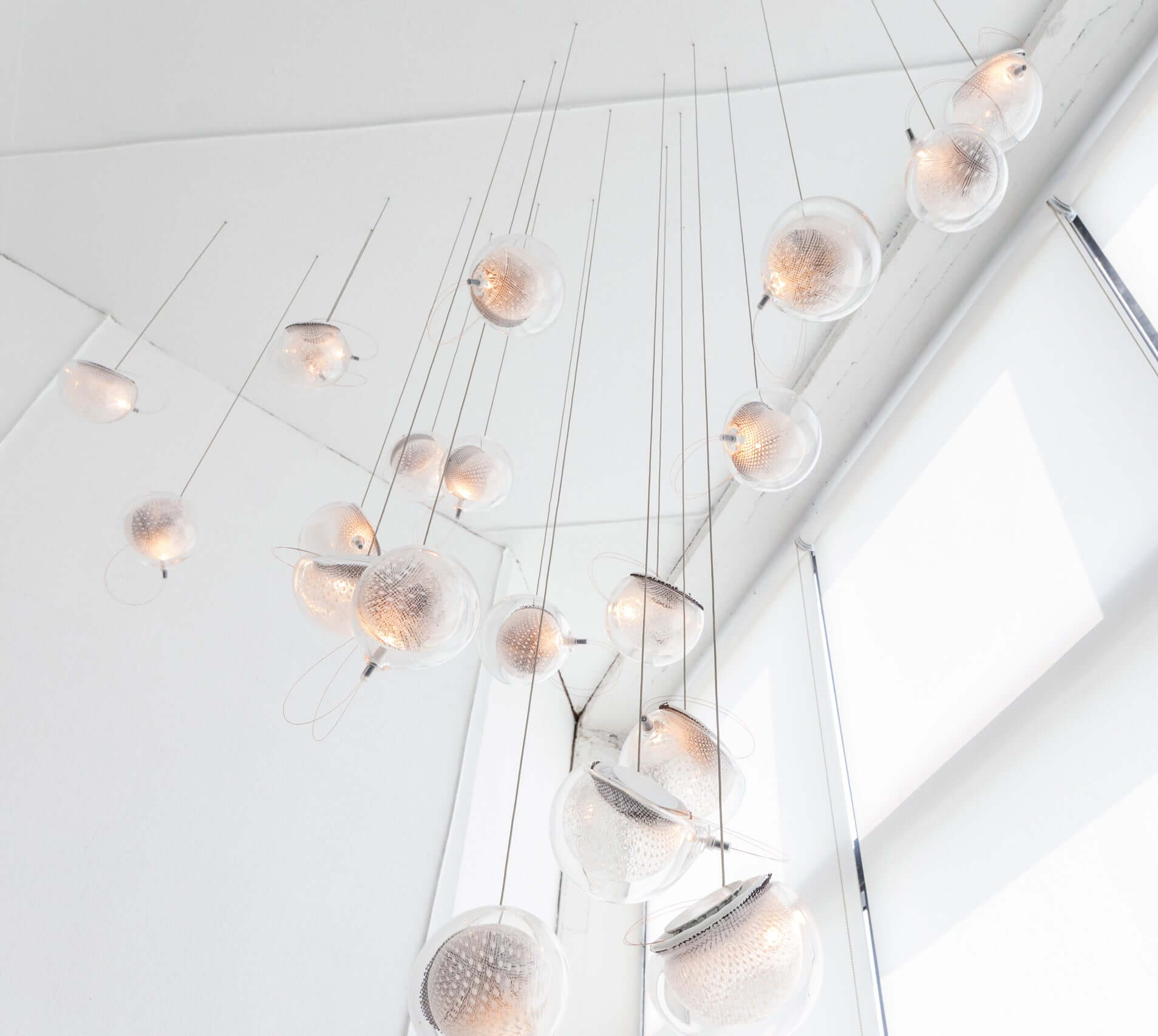 Modern Art Net Pendant Light - Handwoven Rattan Chandelier for Dining Room, Bedroom & Boho Home Decor | Perfect for Farmhouse, Living Room & Kitchen Lighting