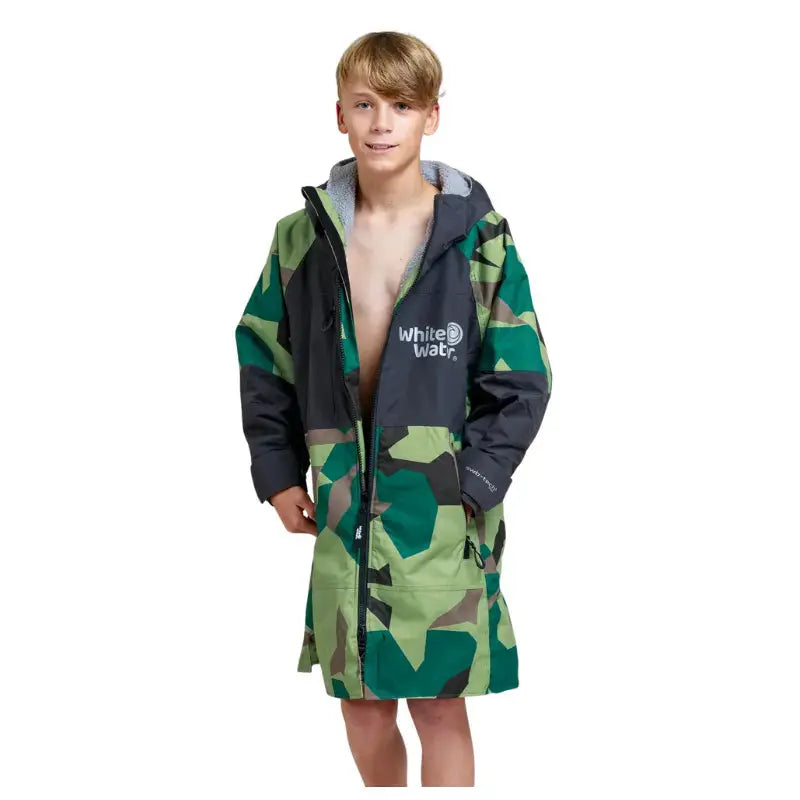 Kids Waterproof Swimming Robe with Hood - Camouflage Unisex Quick-Dry Pool Cover Up for Boys & Girls - Perfect for Beach, Poolside, and After-Swim Warmth
