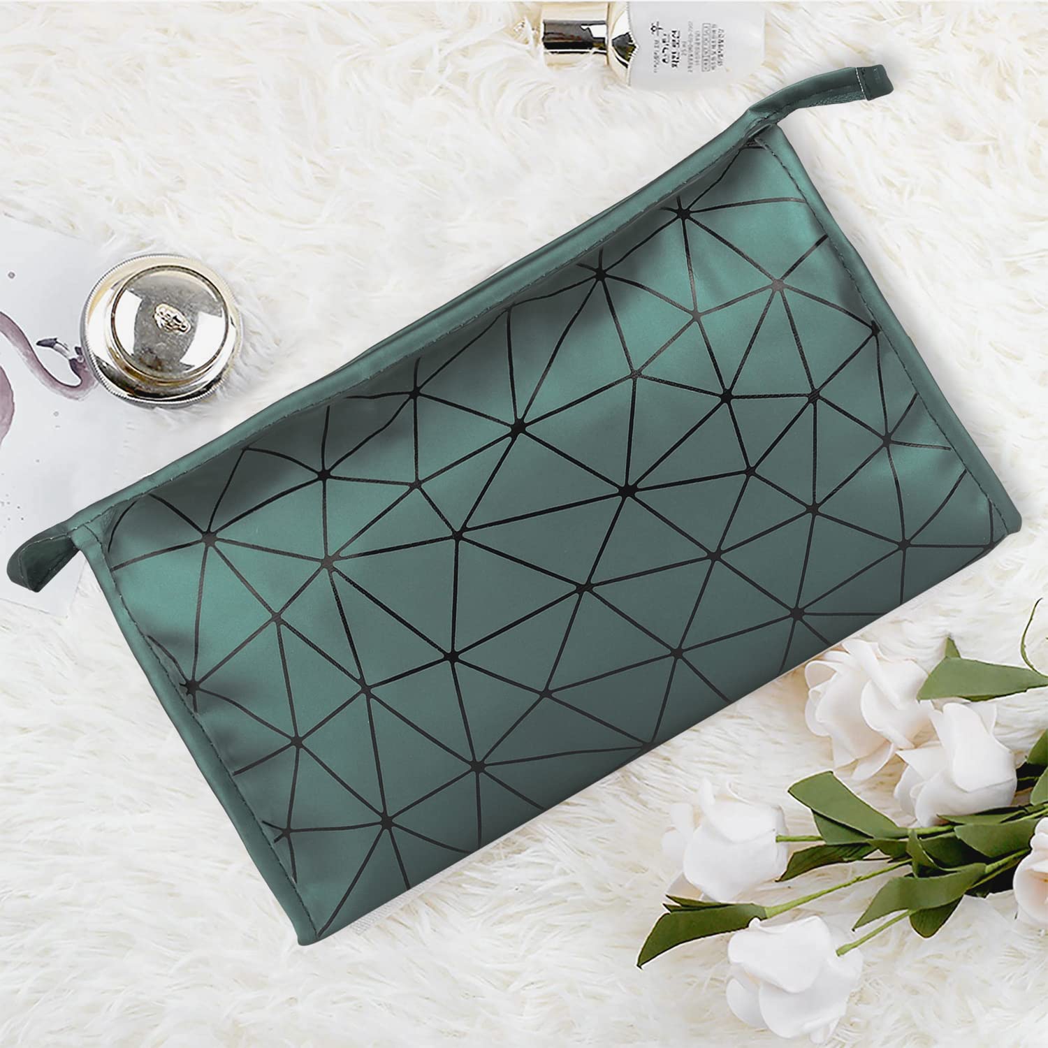**Ayaha PU Diamond Print Makeup Bag for Women - Waterproof Cosmetic Pouch for Travel, Gym & Daily Use - Stylish Makeup Organizer for Brushes & Accessories (Green)**