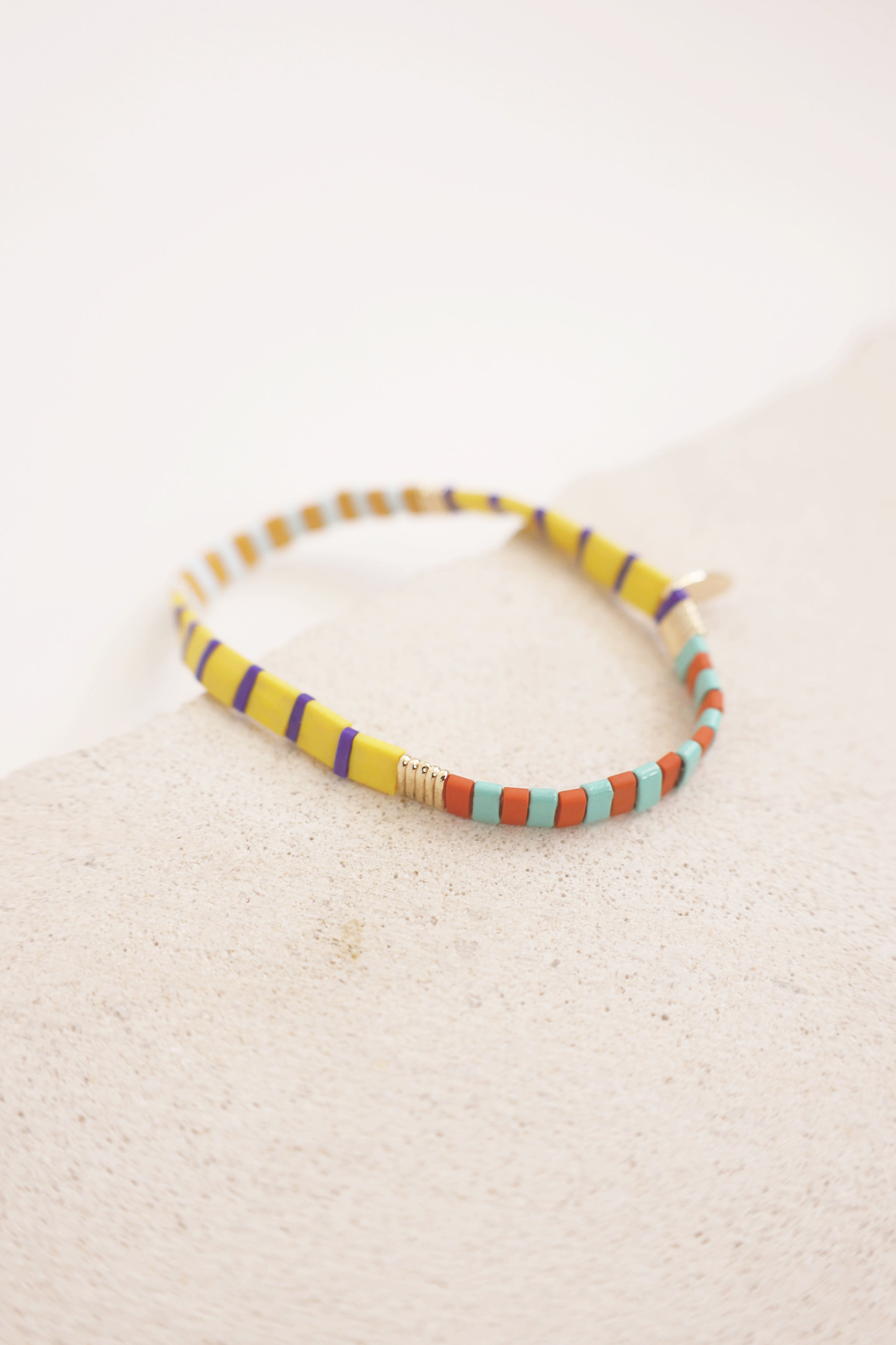 Yellow Beaded Chicklet Bracelet with Unique Design - Perfect for Summer Outfits, Beach Parties & Boho Fashion Accessories