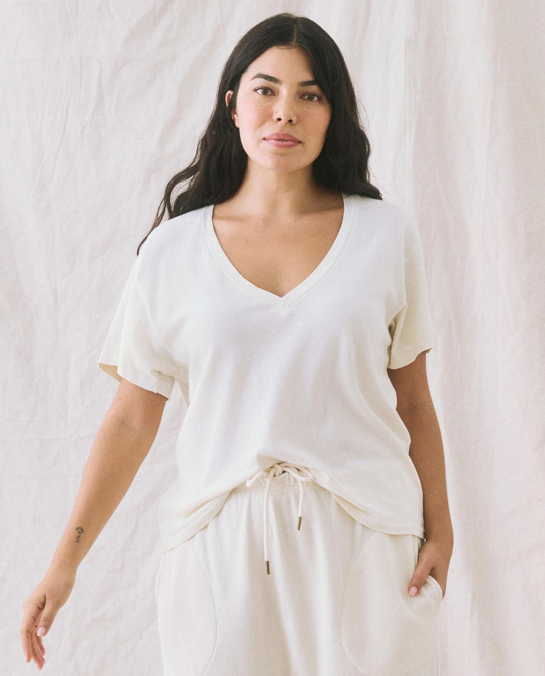 Soft Washed White V-Neck T-Shirt for Women - Comfortable & Breathable Casual Tee - Perfect for Everyday Wear, Layering & Summer Outfits