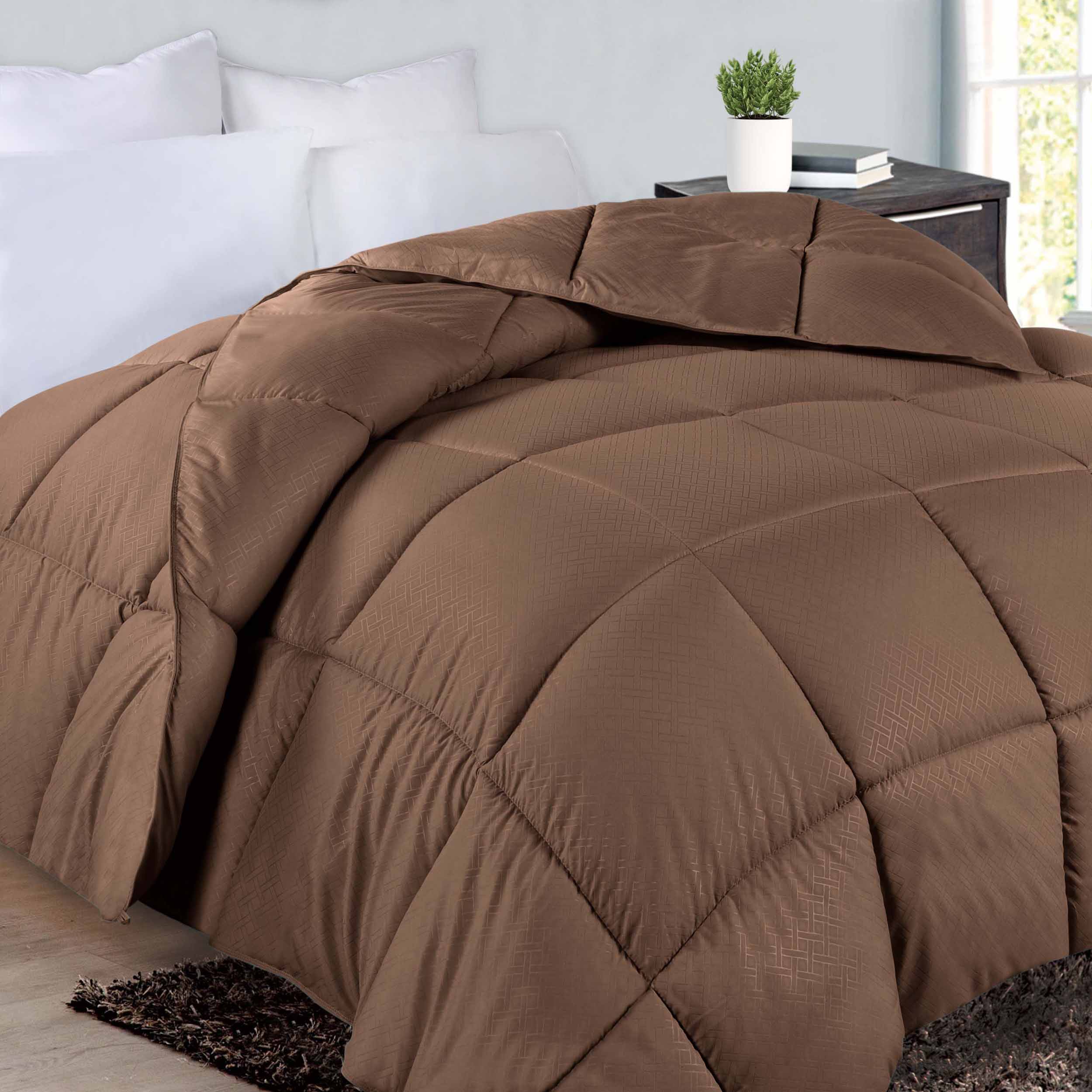 Luxury Basketweave Plush Down Alternative Comforter - Hypoallergenic & Breathable All-Season Bedding for Master Bedroom, Guest Room & Dorm
