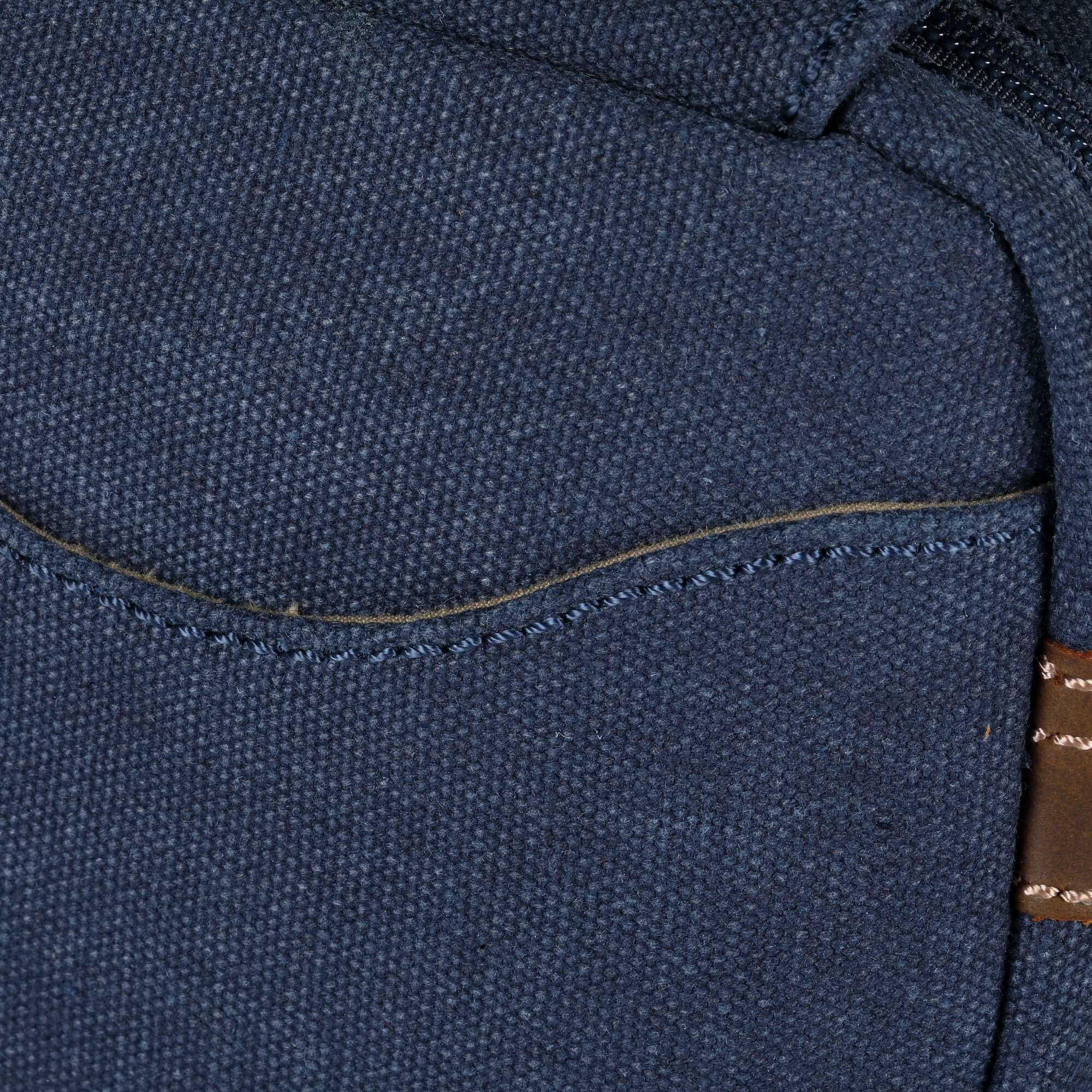 TRP0213 Troop London Classic Canvas Crossbody Bag - Stylish & Durable for Travel, Work & Everyday Use