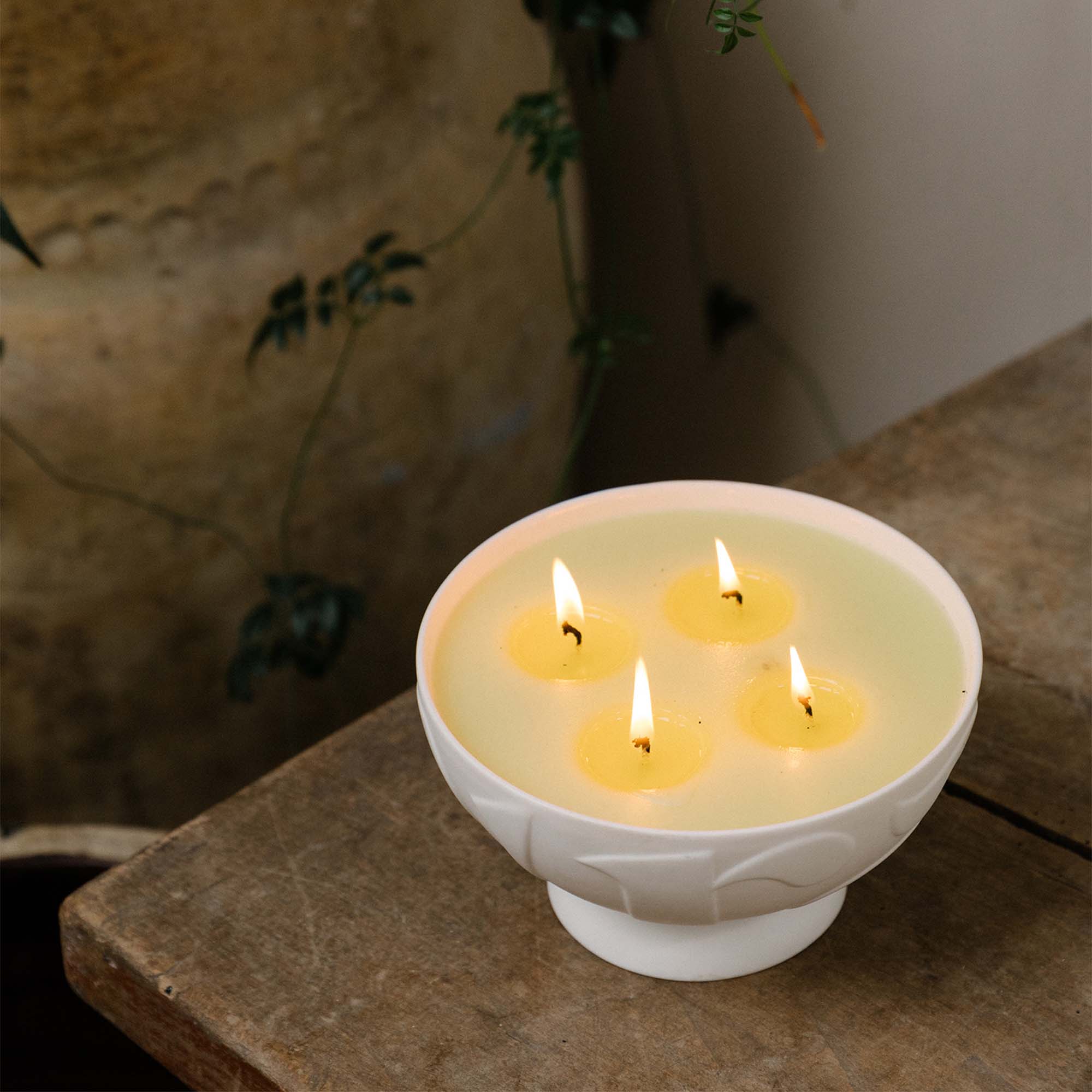 Large Wonder Candle - Premium Scented Soy Wax Candle for Home Decor, Relaxation & Aromatherapy - Perfect for Living Room, Bedroom & Bathroom