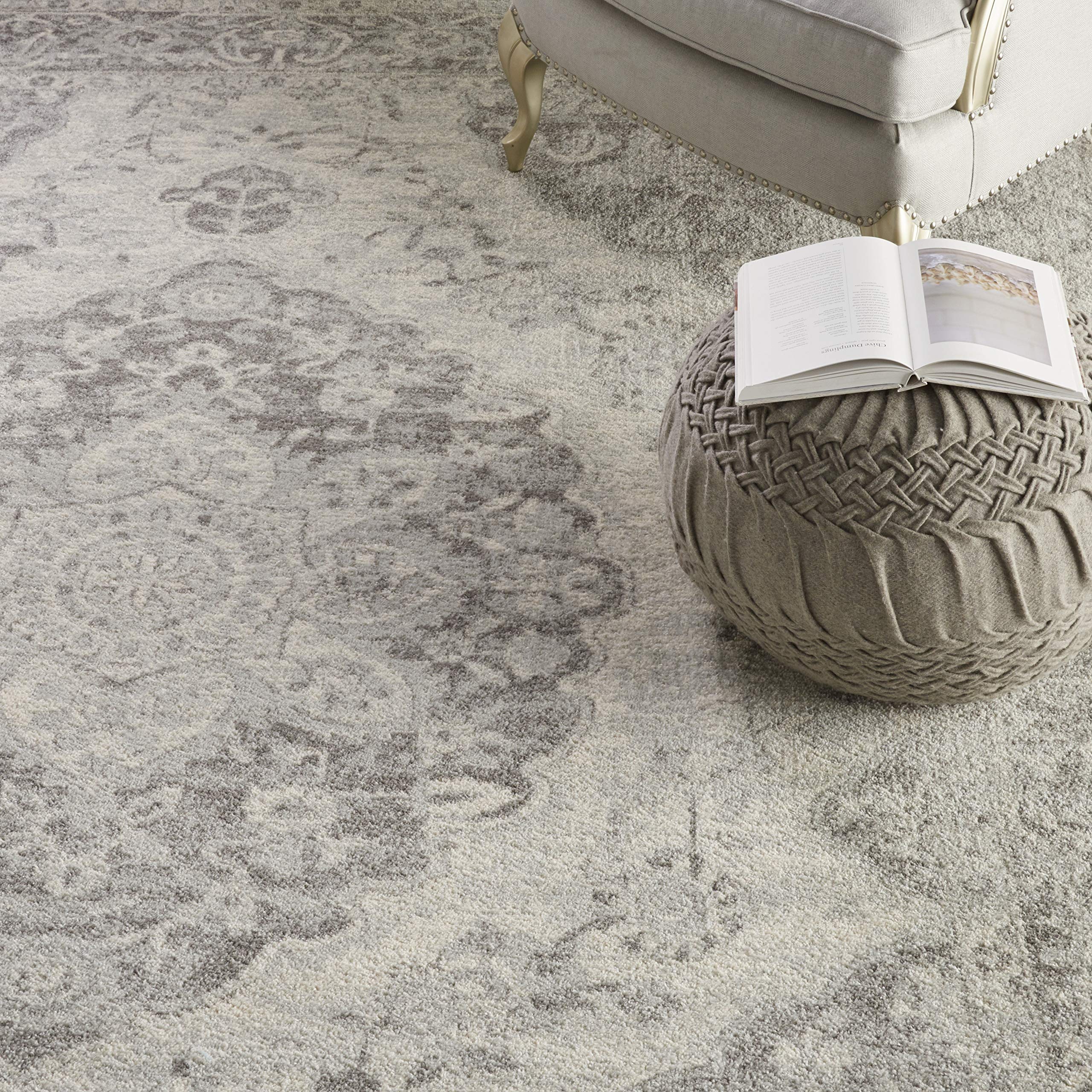 Nourison Tranquil Traditional Ivory/Grey 8'10