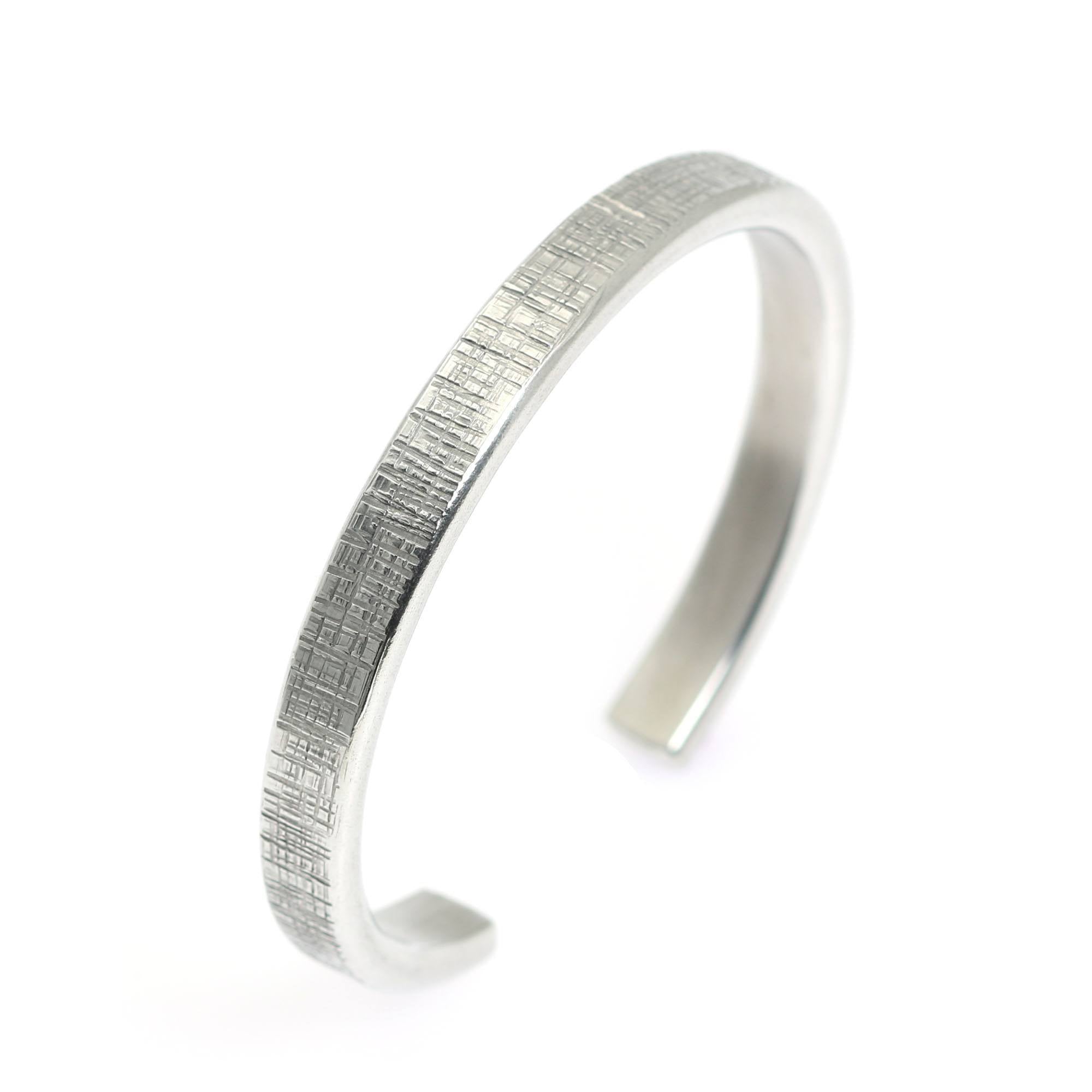 Stylish Thin Linen Aluminum Cuff Bracelet for Women - Lightweight Boho Jewelry for Everyday Wear, Parties & Special Occasions