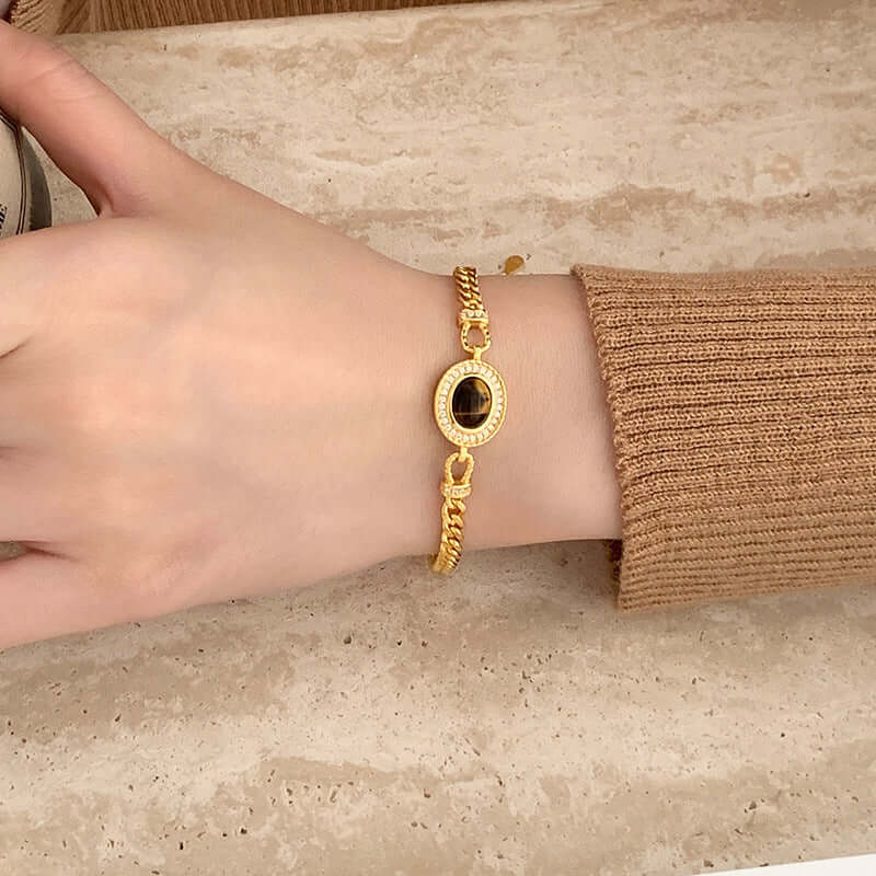 French Style Tiger Eye Stone Cuban Chain Bracelet for Men & Women - Natural Healing Crystal Jewelry Gift for Protection & Confidence - Perfect for Casual Wear, Meditation & Spiritual Healing | R1636