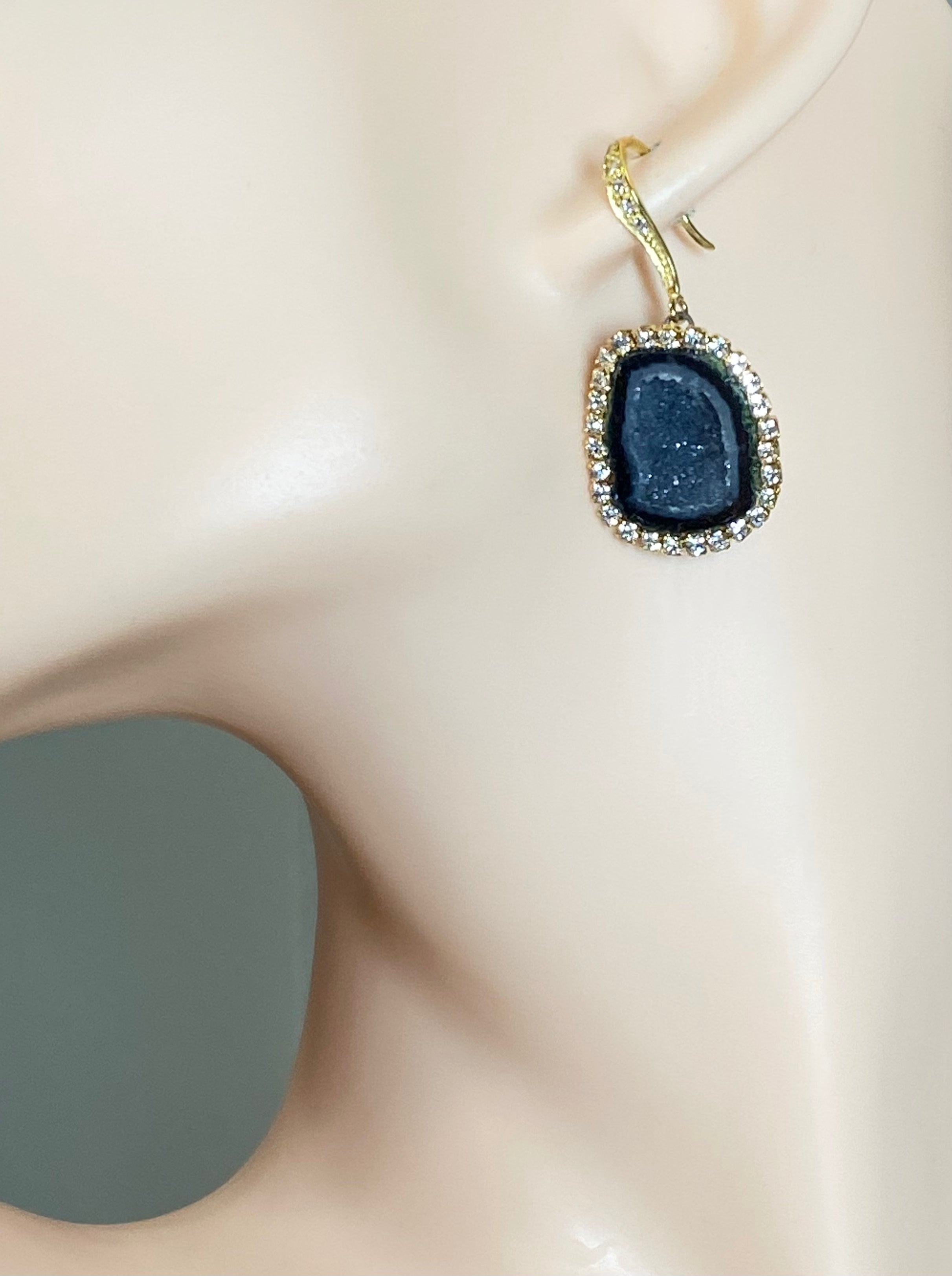 Black Tabasco Geode Druzy Earrings - Diamond Style Dangle Earrings for Women, Gift for Her, Boho Chic Jewelry for Party & Evening Wear