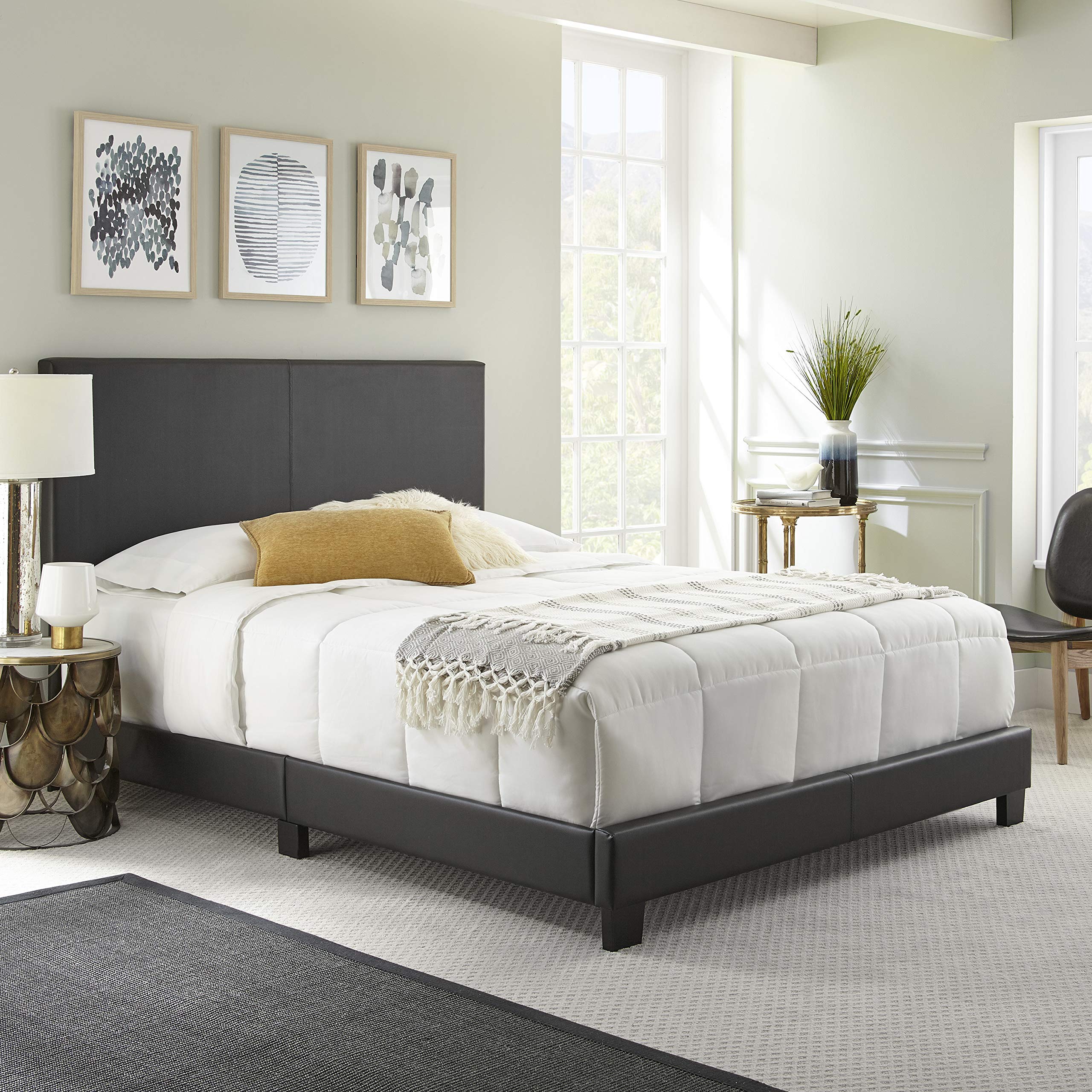 Vegan Leather Queen Size Platform Bed Frame with Adjustable Headboard - Modern Upholstered Bed Frame, Noise-Free, Easy Assembly, Durable Mattress Support for Master Bedroom, Guest Room, or Apartment