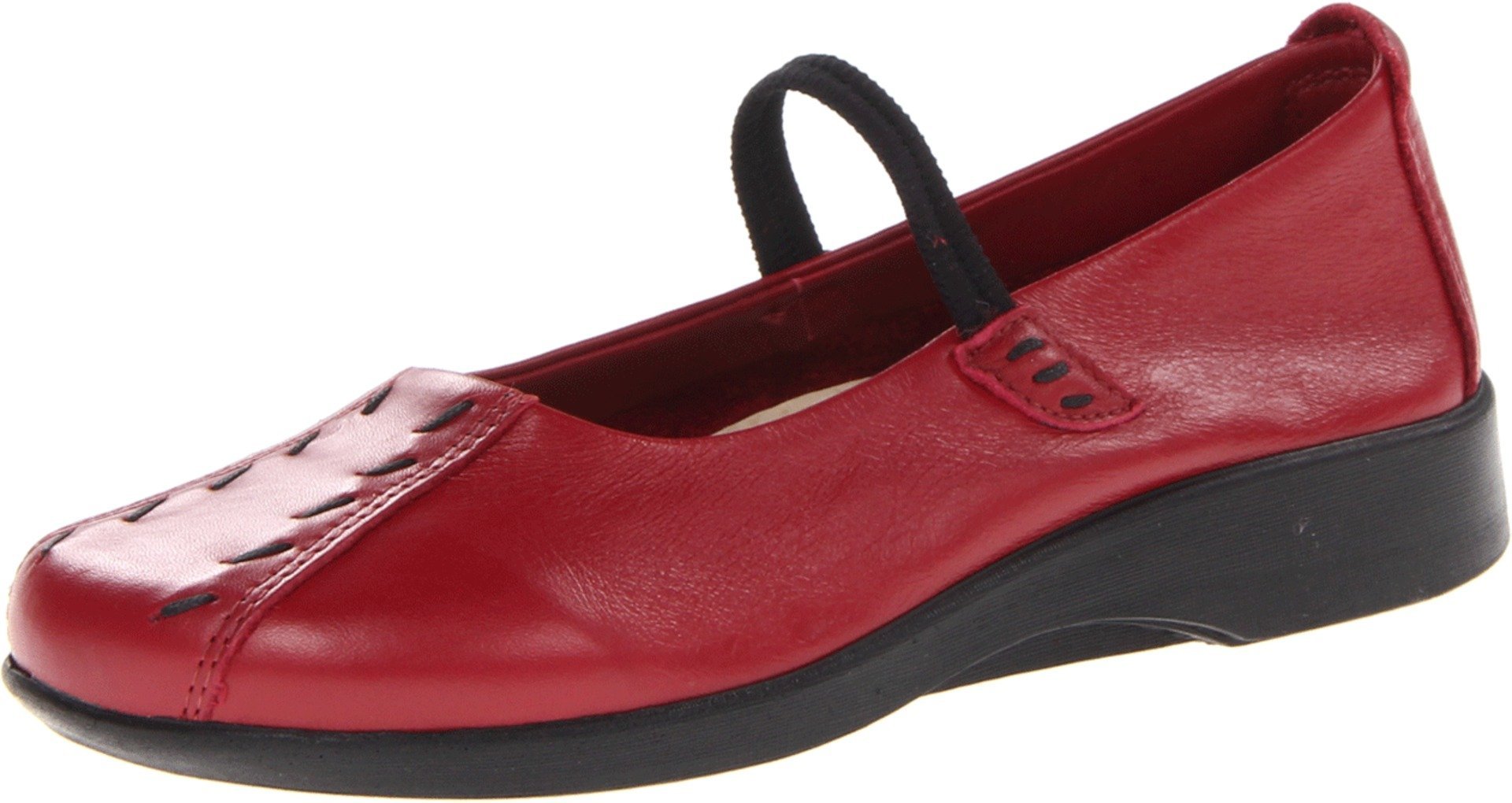 Arcopedico Shawna Women's Comfortable Slip-On Shoes - Lightweight & Supportive for Walking, Travel & Everyday Wear