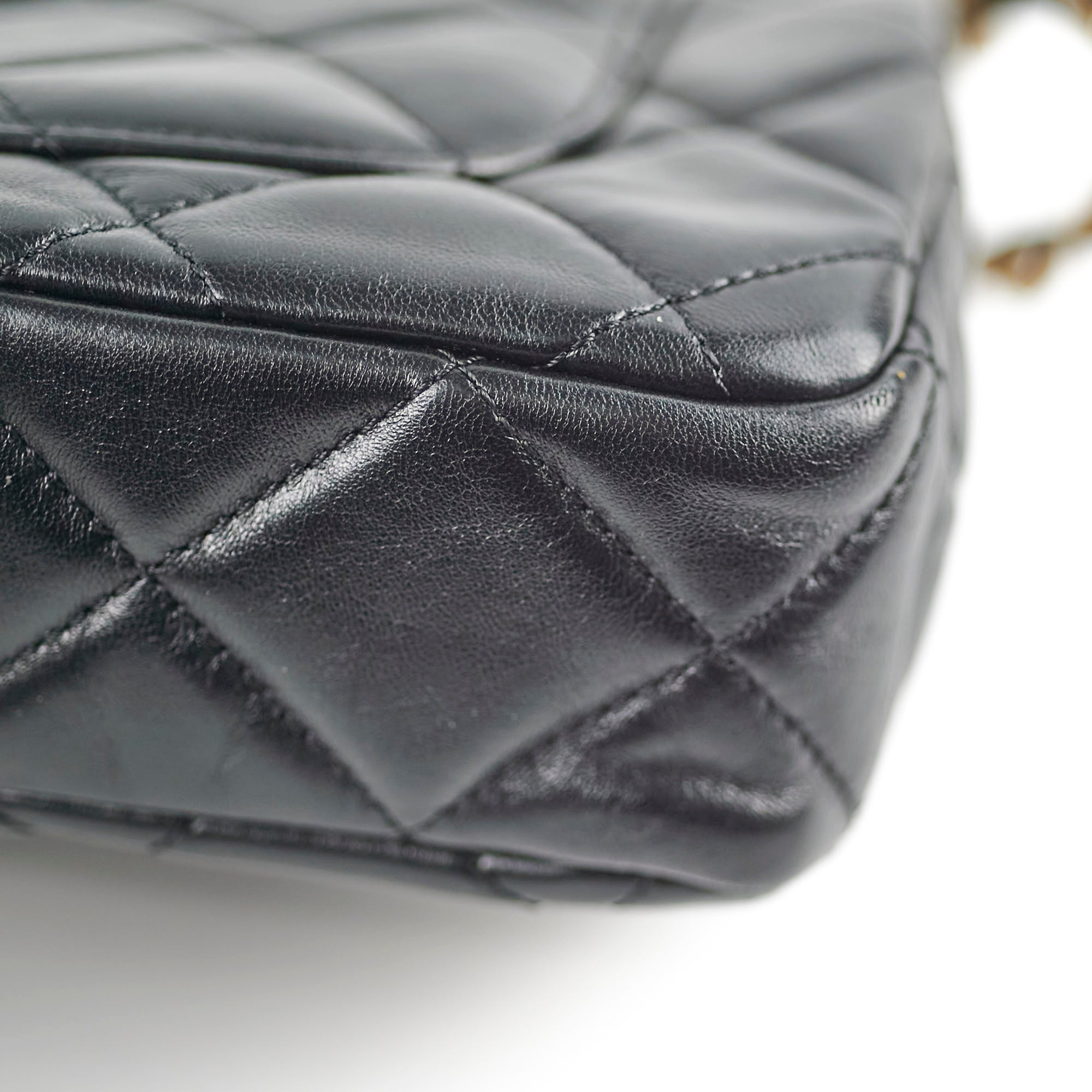 Chanel Classic Flap Bag Black Microchip Leather Crossbody Purse for Women | Luxury Designer Handbag for Parties, Dating & Special Occasions