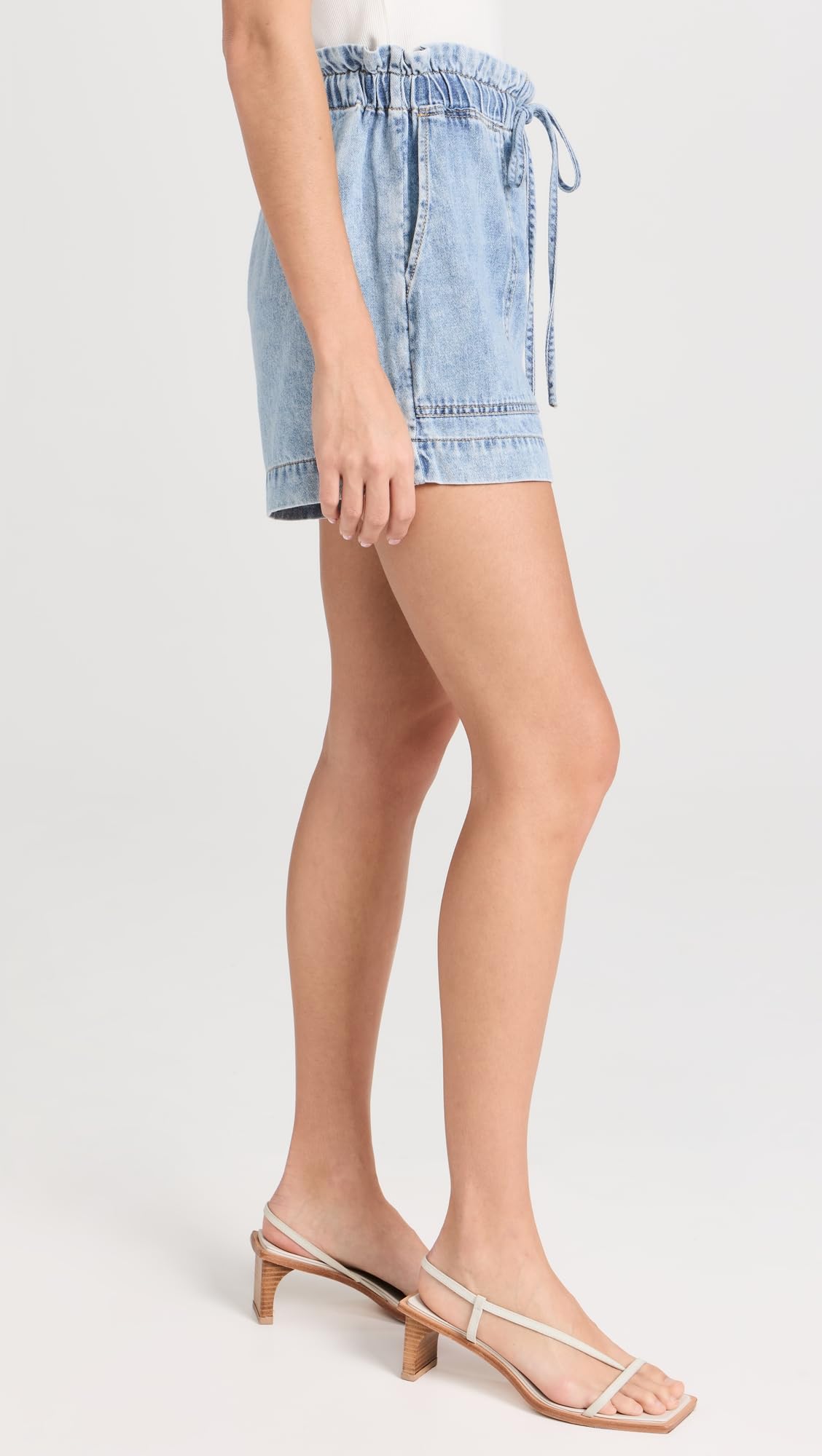 Women's Foster Shorts - Comfortable & Stylish Casual Shorts for Women | Perfect for Summer, Travel, and Outdoor Activities