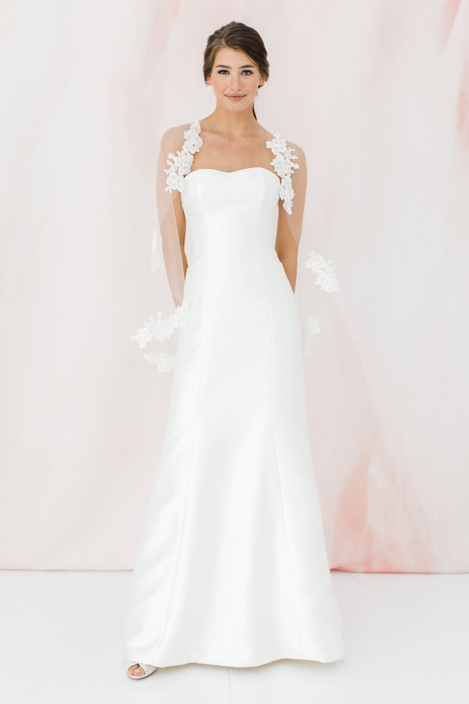 Elegant Jamie French Alencon Lace Applique Wedding Veil - Perfect for Bridal Ceremonies, Photos & Special Occasions