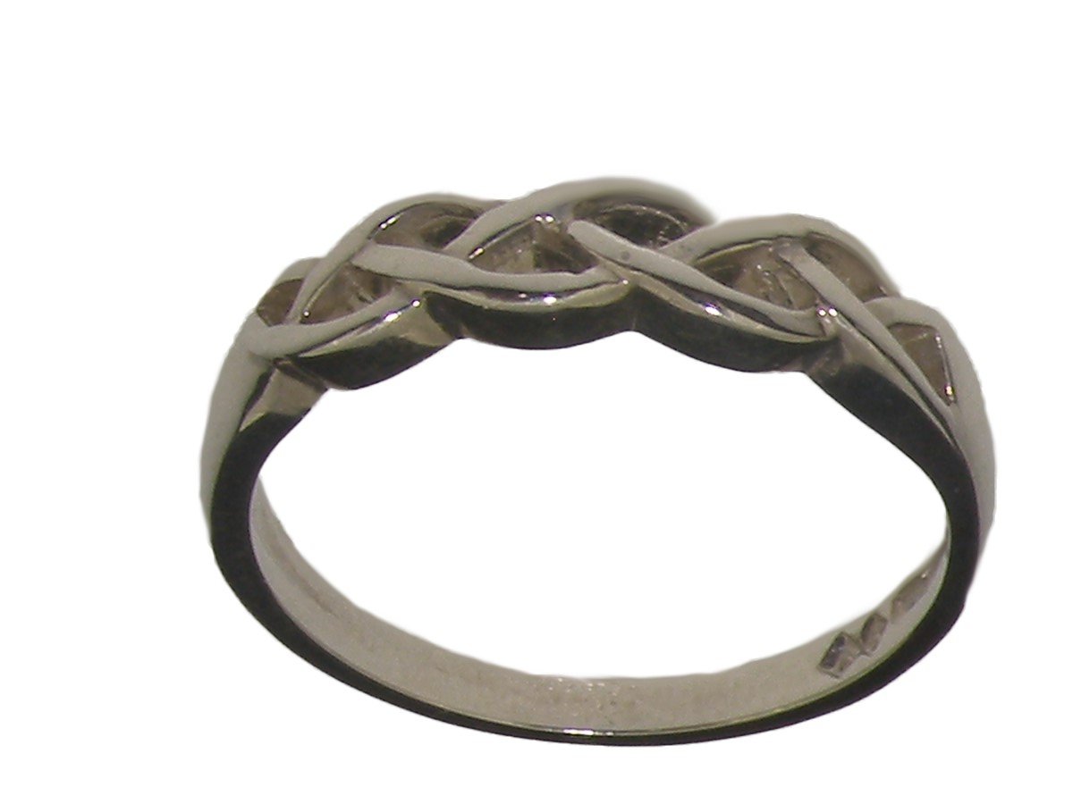 925 Sterling Silver Celtic Knot Wedding Band Ring for Women & Men - Elegant Celtic Weave Design, Comfort Fit, Durable & Hypoallergenic - Perfect for Engagement, Anniversary, Promise & Couple Rings