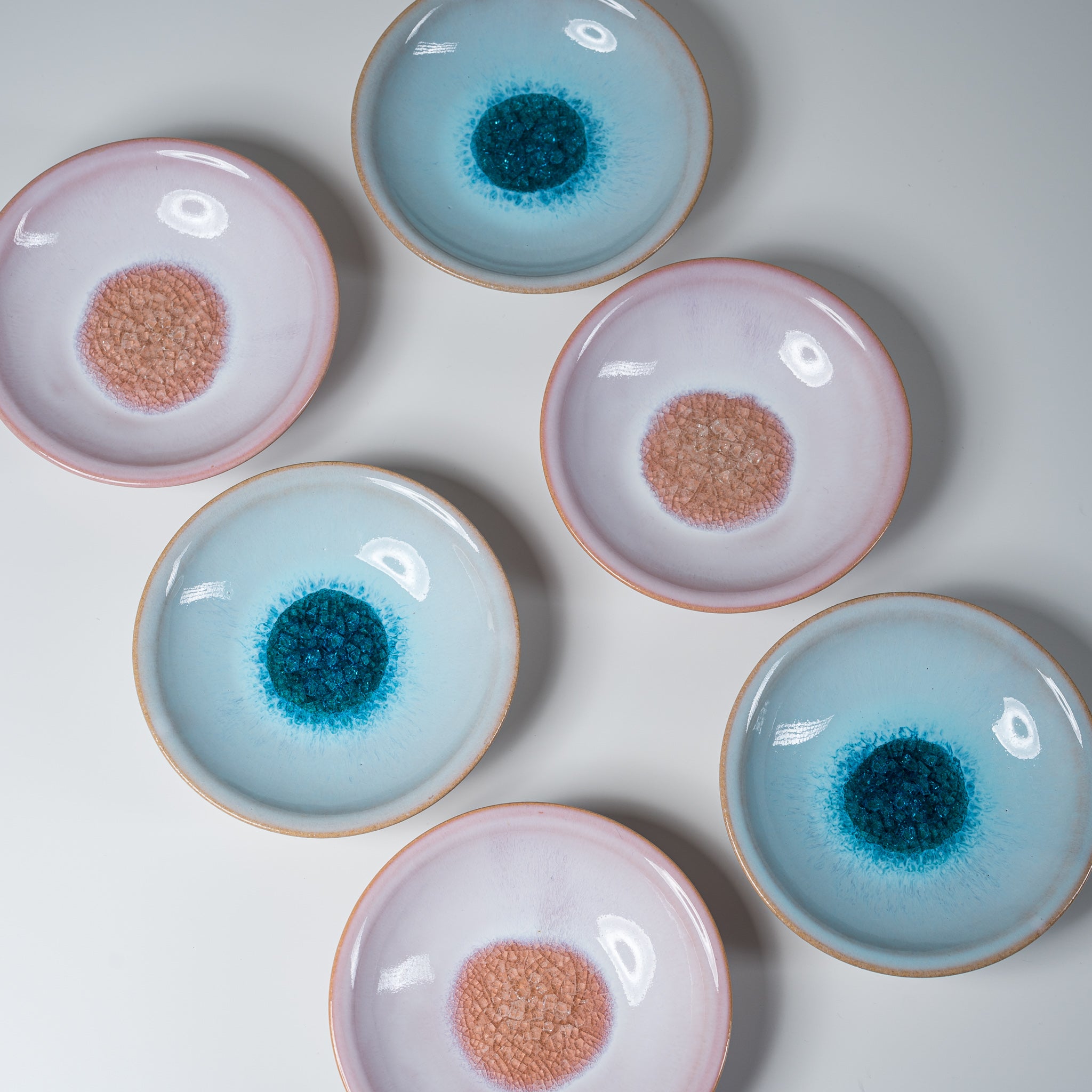 Tenryu Kiln Hagi Ware Small Plate 12cm Sky Blue - Handcrafted Japanese Ceramic Dish for Sushi, Desserts & Appetizers | Elegant Tableware for Home Dining & Gifts