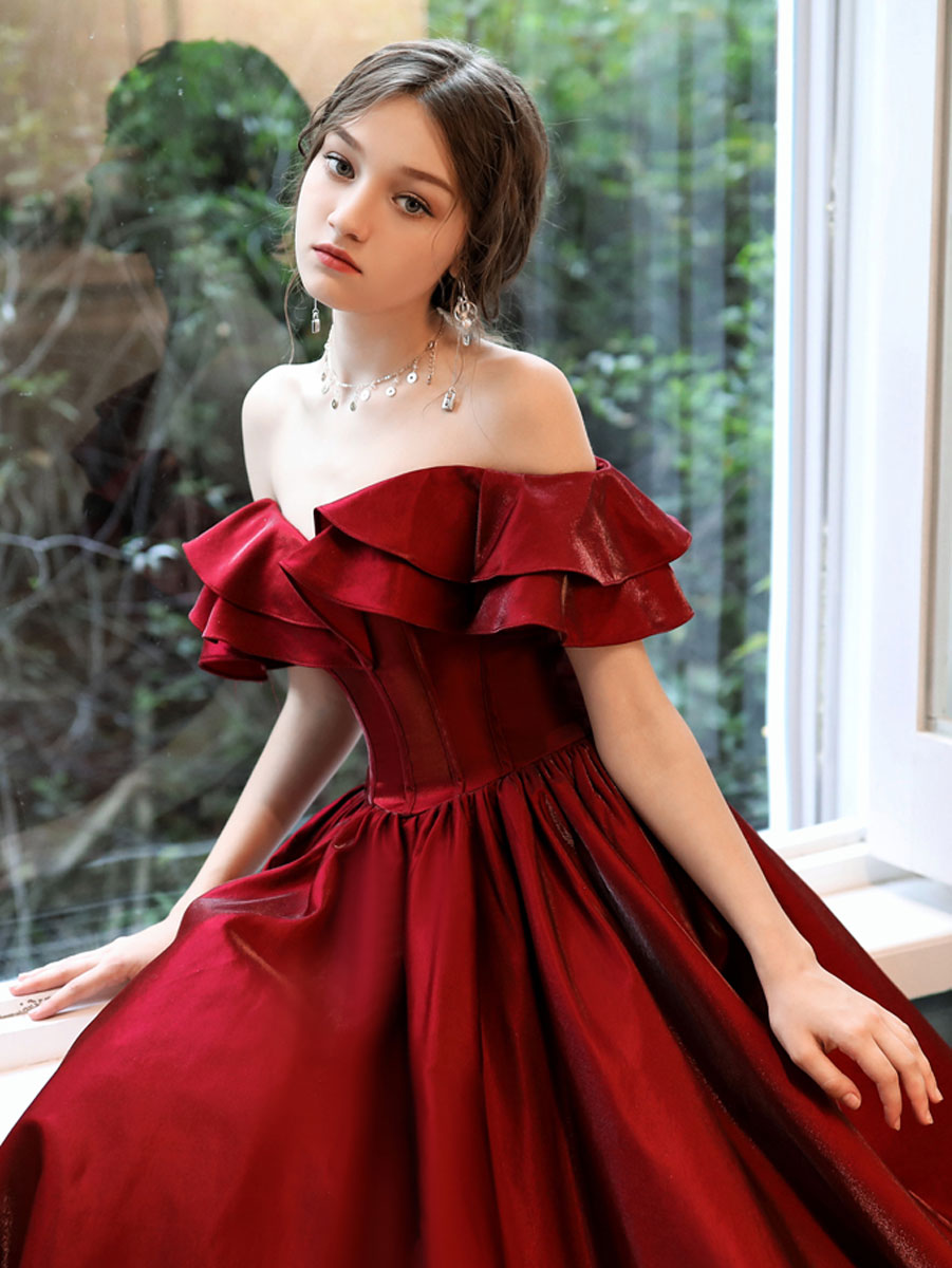 Elegant Burgundy A-Line Satin Long Prom Dress for Bridesmaids - Perfect for Weddings, Formal Events & Evening Parties