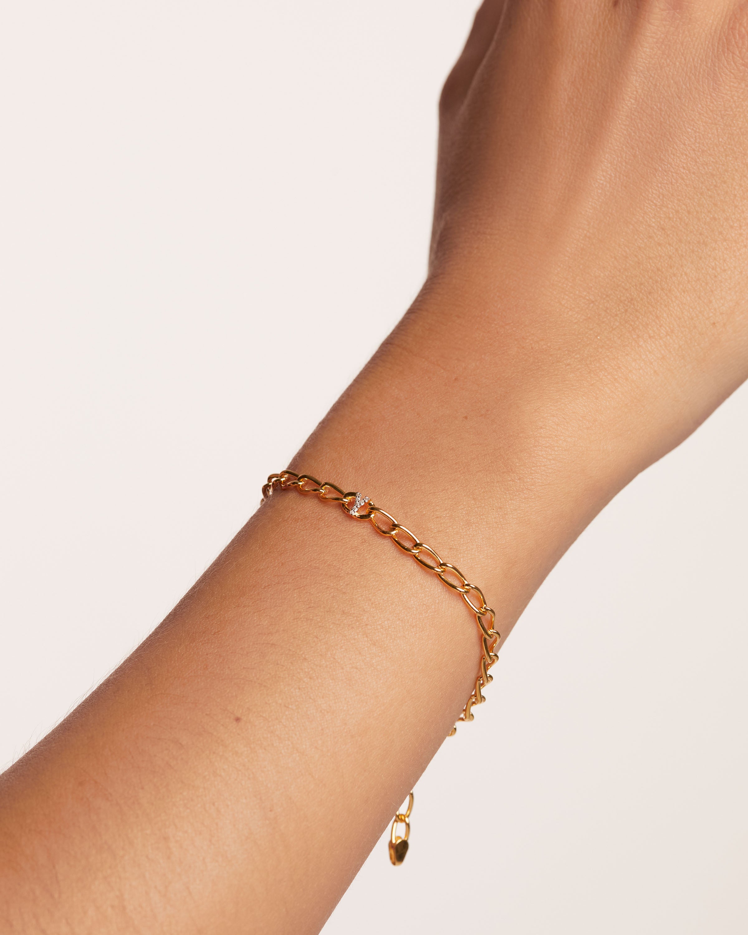 Letter Y Chain Bracelet for Women - Gold & Silver Initial Necklace - Personalized Name Jewelry Gift for Her | Perfect for Birthdays, Anniversaries & Everyday Wear