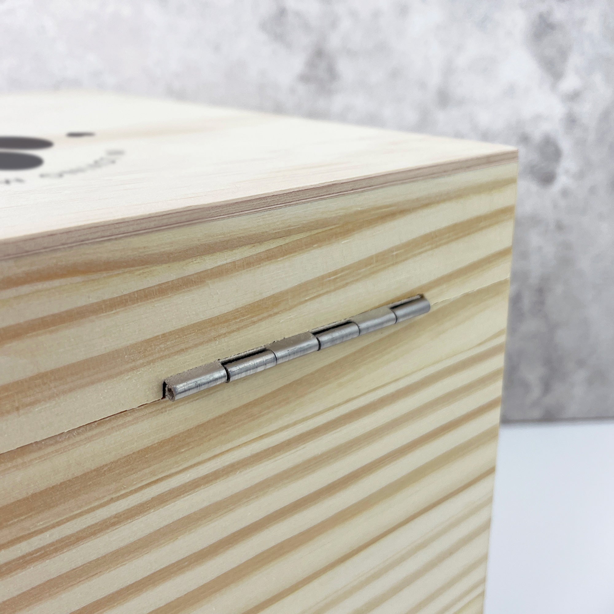 Personalized Wooden Pet Memorial Box - Custom Engraved Pet Name Keepsake Box for Ashes, Photos & Mementos - 5 Sizes (16cm, 20cm, 26cm, 30cm, 36cm) - Perfect for Pet Loss Remembrance & Home Memorial Display