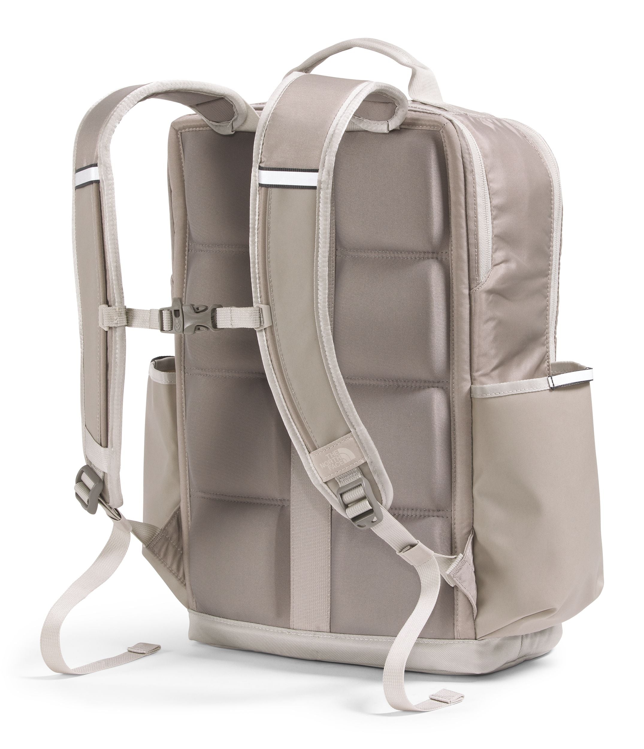 The North Face Base Camp Daypack - Lightweight Hiking Backpack for Men & Women - Durable Travel Daypack for Outdoor Adventures, Commuting & Daily Use