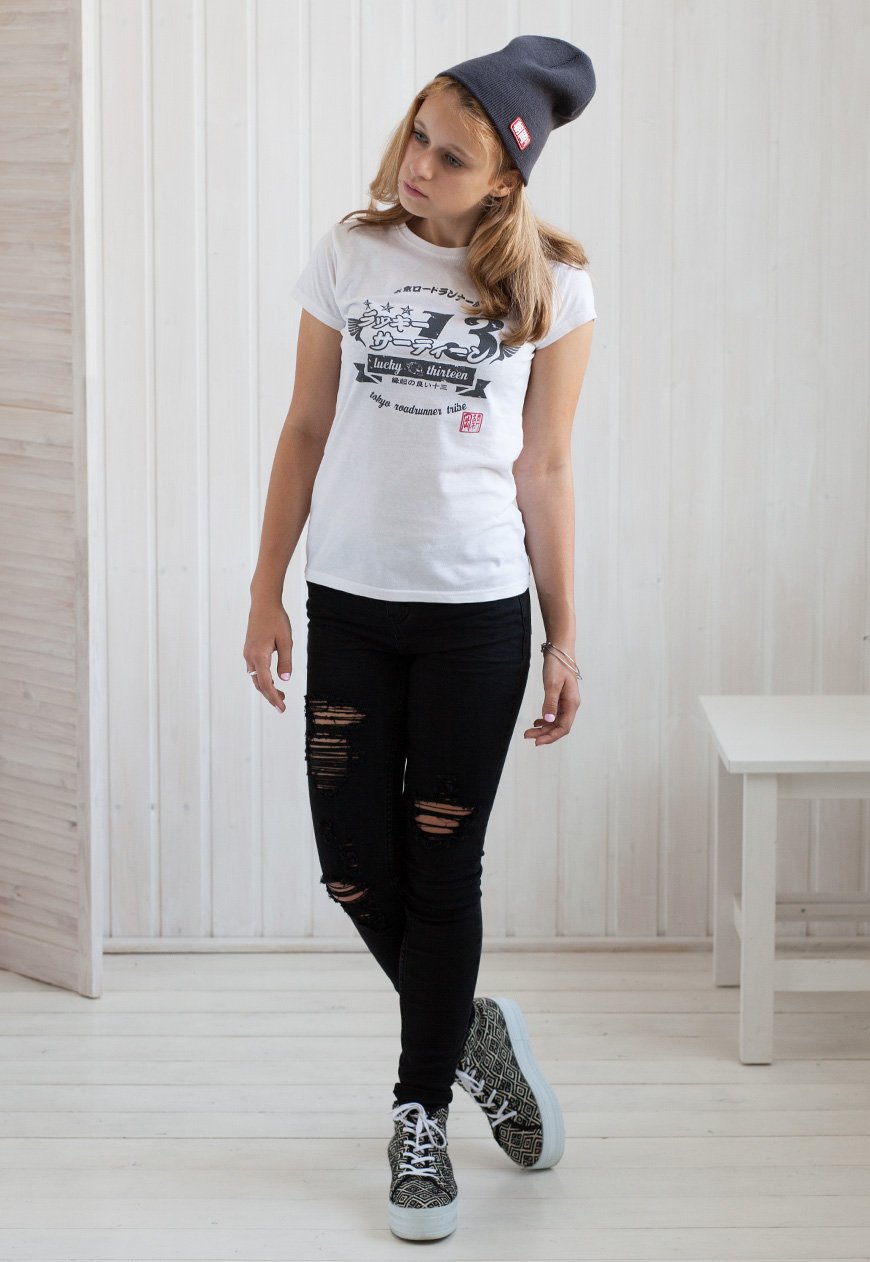 Japanese Anime Tokyo Roadrunner Harajuku Kaminari Punk Graphic T-Shirt for Women | Cool Manga Streetwear Tee | Perfect for Cosplay, Anime Conventions & Casual Wear