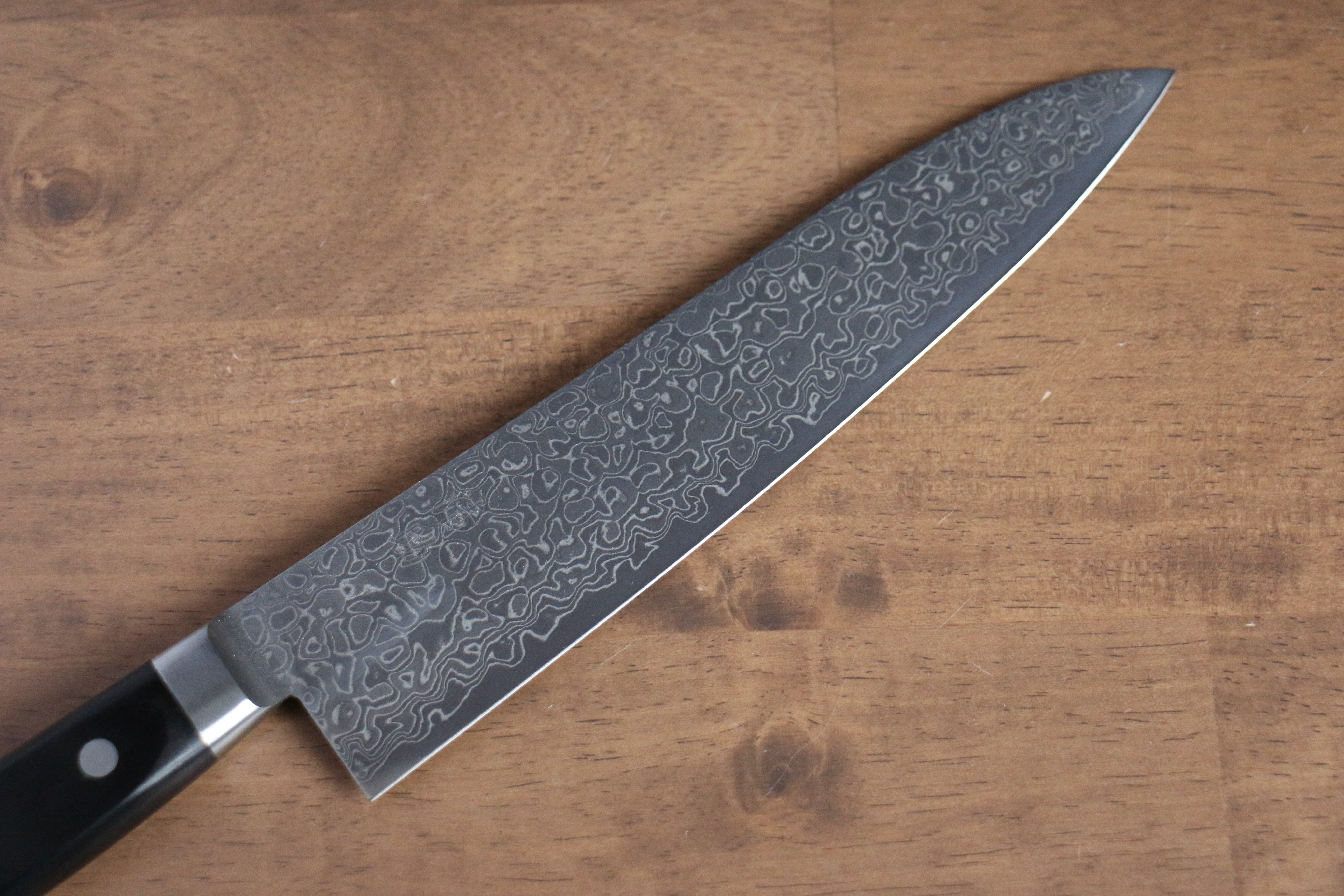 Premium AUS10 Damascus Gyuto Knife 210mm - Mirrored Finish, Black Pakka Wood Handle - Japanese Chef Knife for Professional Cooking, Slicing, and Meat Cutting