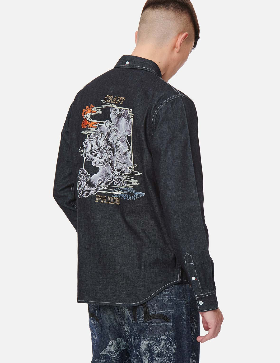 Stylish Komainu Framed Graphic Print Denim Shirt for Men & Women | Vintage Japanese Inspired Fashion | Perfect for Casual Wear, Street Style & Anime Conventions