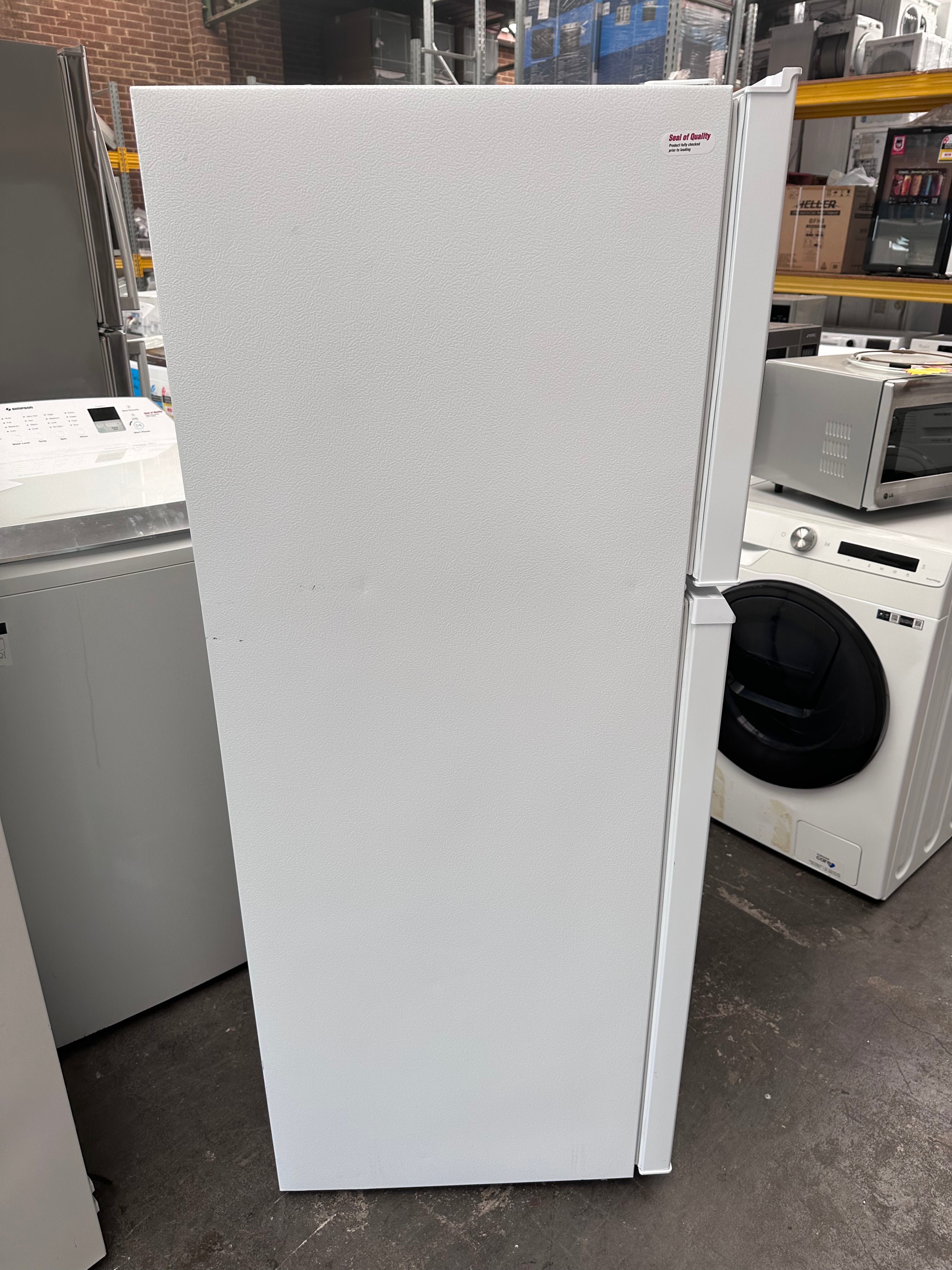 Esatto 239L Top Mount Frost Free Refrigerator - Energy Efficient, Quiet Operation [Certified Refurbished] - Perfect for Apartments, Dorms & Small Kitchens
