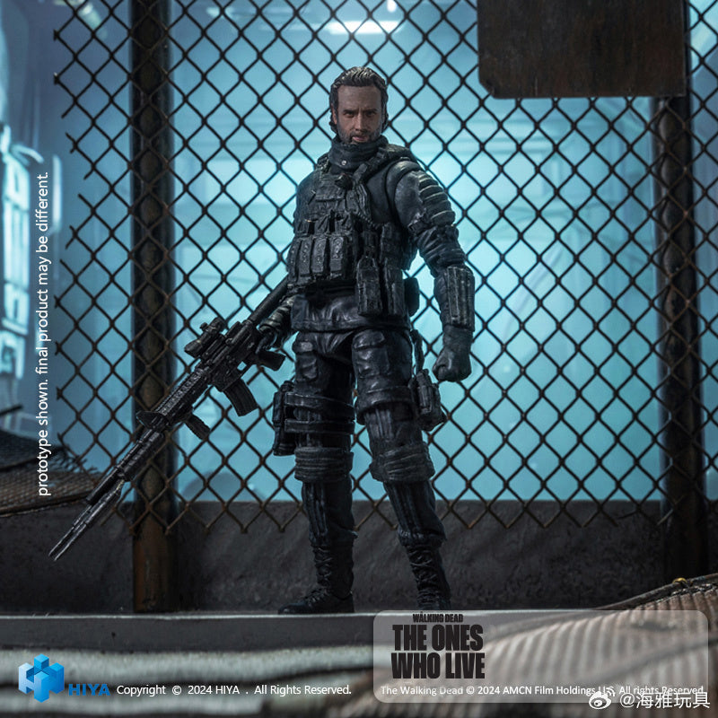 Pre Order 1/18 HIYA 4-Inch Action Figure - The Walking Dead: The Ones Who Live Rick Grimes Collectible Toy | Highly Detailed Mini Series for Display & Role Play Scenes