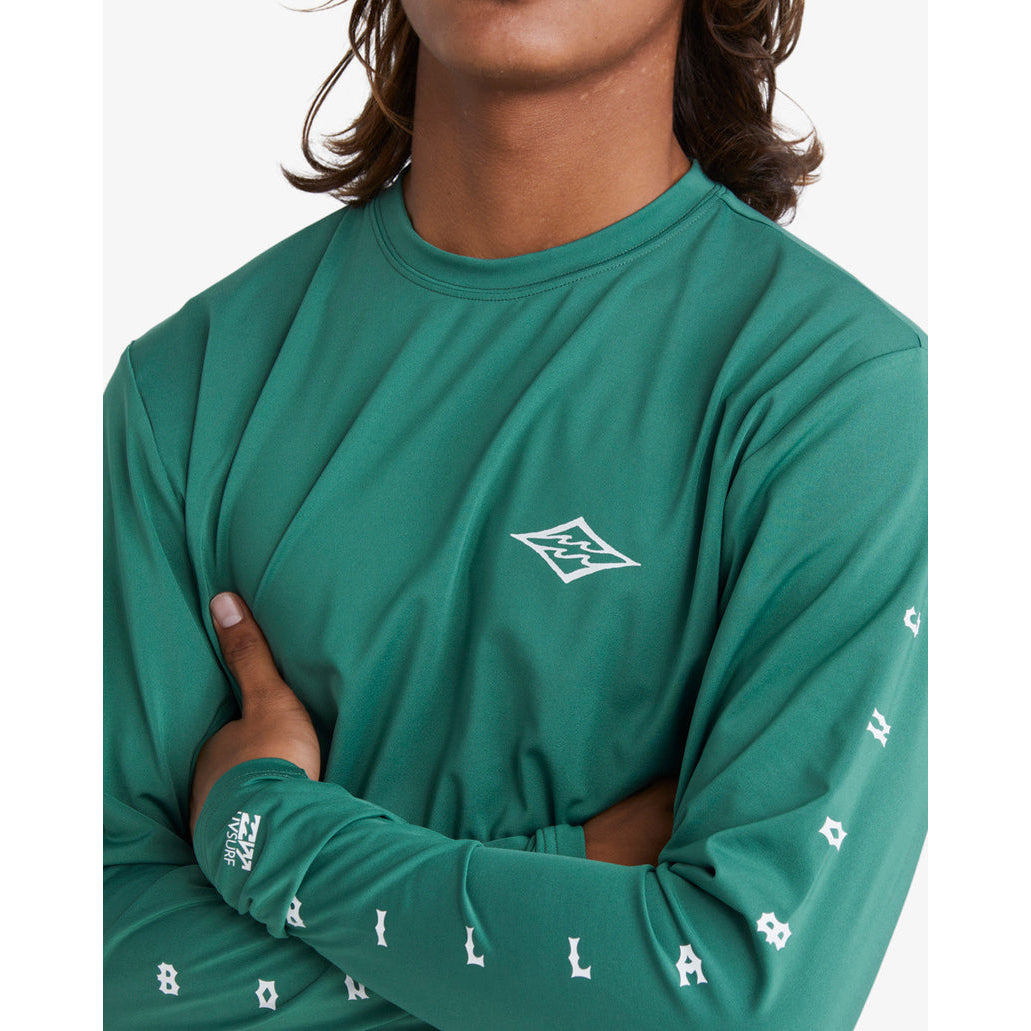 Billabong Unity Loose Fit Long Sleeve Men's Rash Guard Shirt - UPF 50+ Sun Protection Surf Tee for Swimming, Surfing & Outdoor Activities