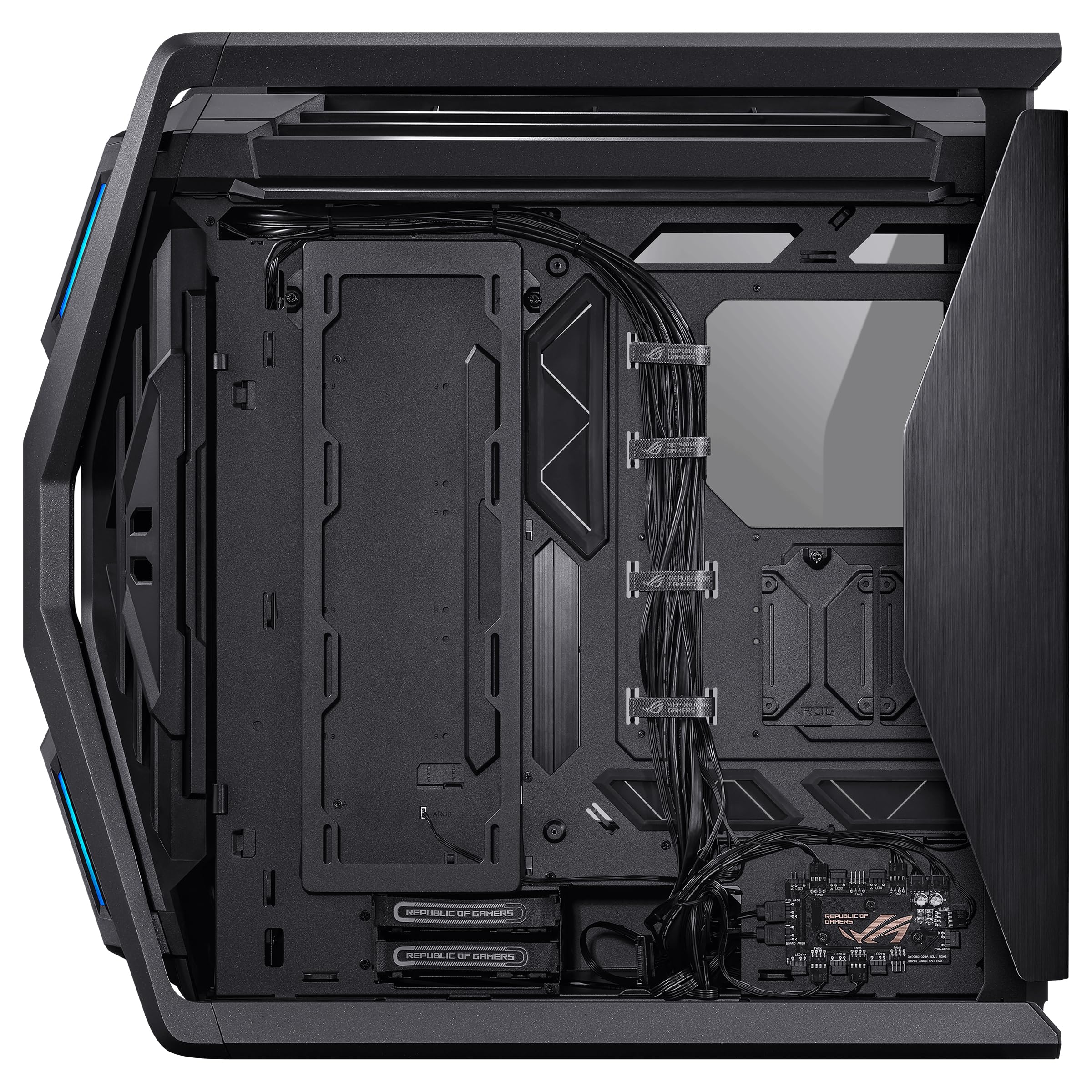 ROG Hyperion GR701 BTF Edition E-ATX Gaming PC Case with BTF Connectors - Supports 420mm Radiators, Includes 4x 140mm Fans & ARGB Fan Hub, 60W Fast Charging - Perfect for High-End Gaming Rigs & Custom Water Cooling Builds
