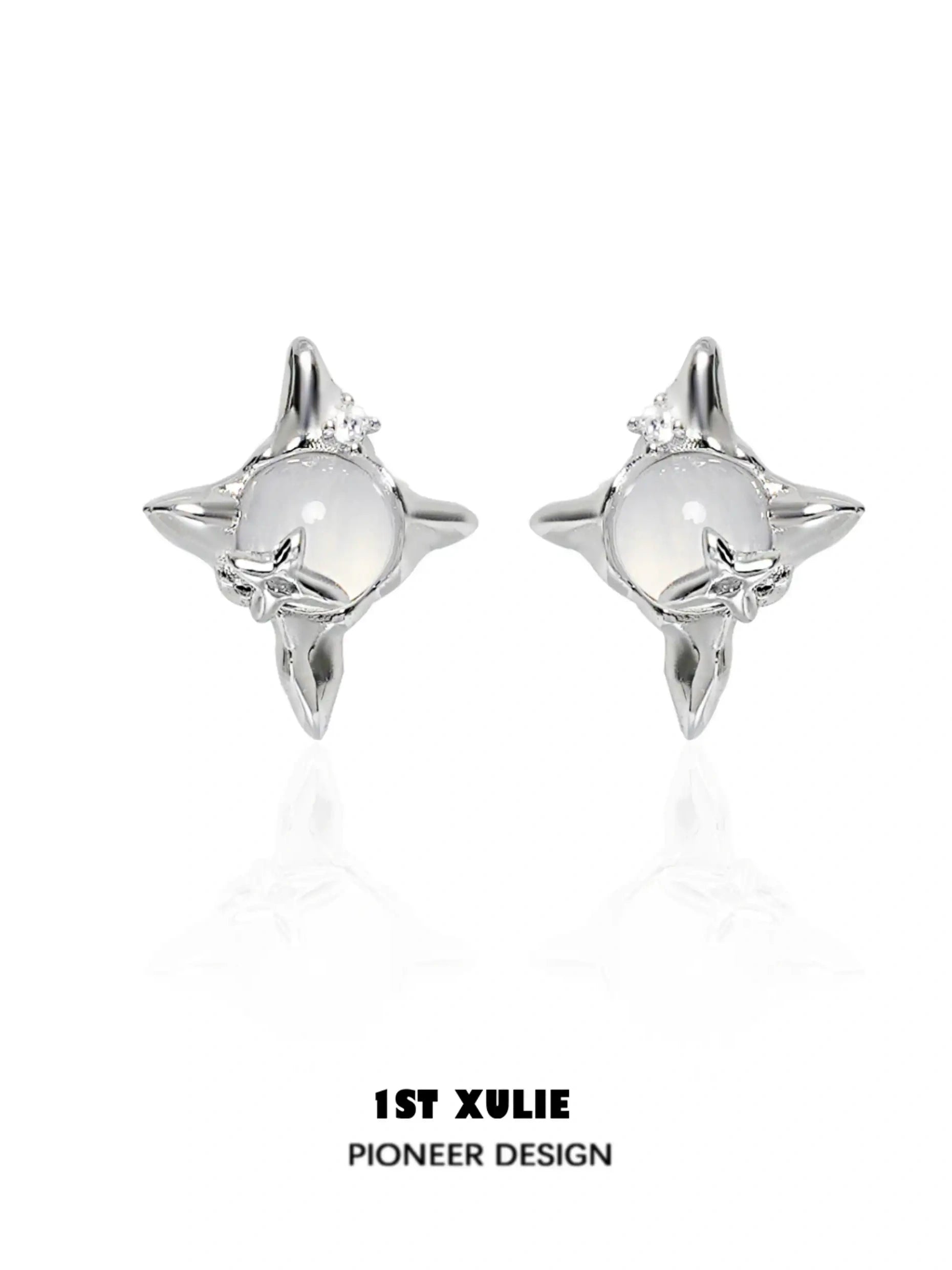 Day Dream S925 Sterling Silver 24k Gold Plated Stud Earrings ™ - Elegant Minimalist Jewelry for Women, Gift for Her, Perfect for Everyday Wear & Special Occasions
