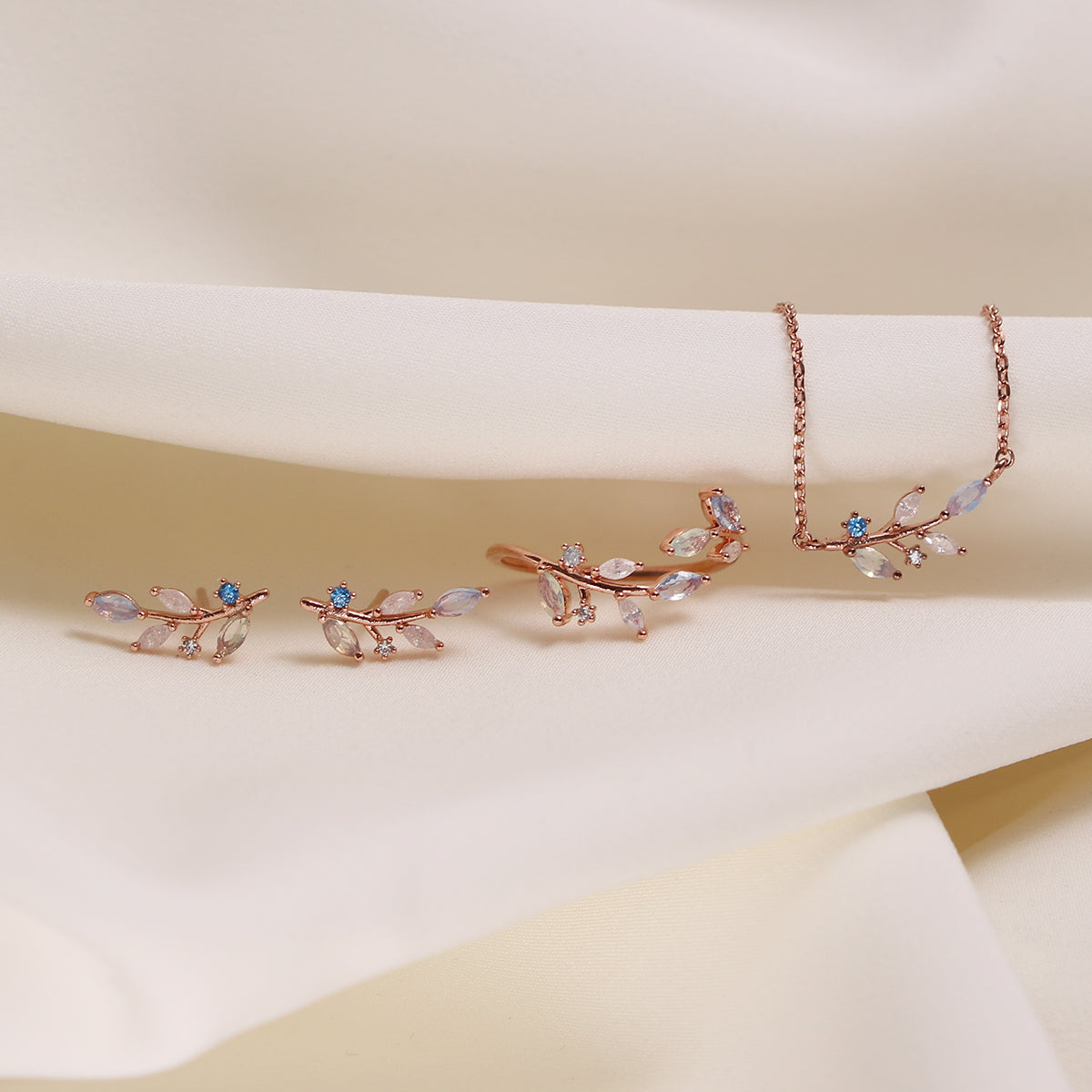 Moonstone Jewelry Set in Rose Gold – Elegant Necklace & Earrings for Women, Perfect for Weddings & Special Occasions
