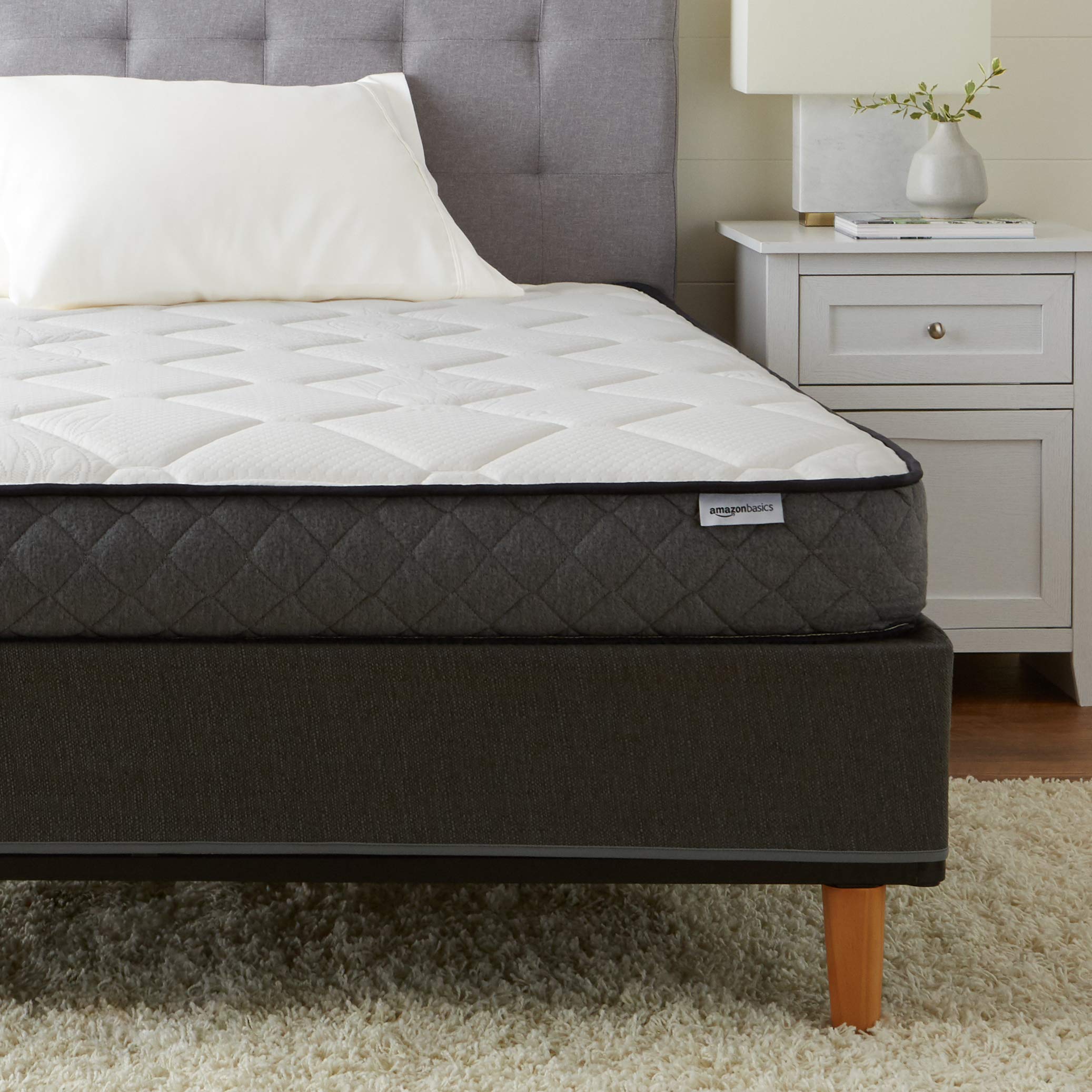 Amazon Basics 7-inch Full Size Foam Mattress - CertiPUR-US Certified for Comfort & Support - Perfect for Guest Rooms, Dorms & Small Spaces
