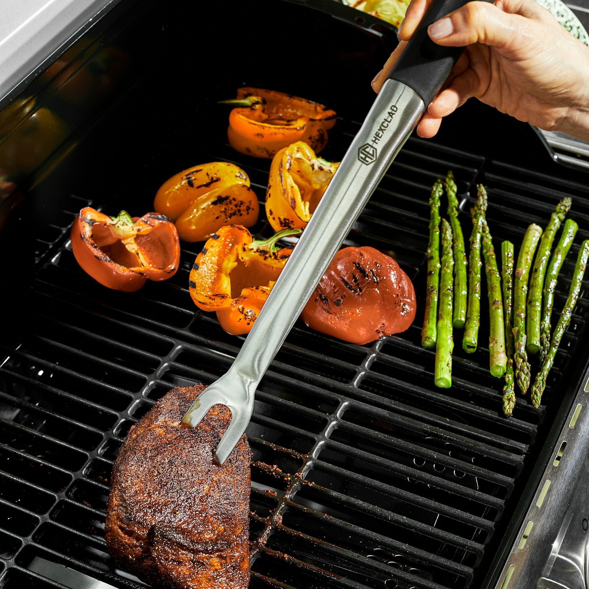 Premium BBQ Grill Tools Set - Stainless Steel Grilling Accessories with Heat-Resistant Handle for Outdoor Cooking, Backyard Parties & Camping