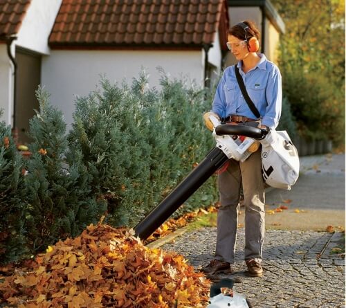 STIHL SH 56 C E Handheld Leaf Blower, Shredder & Vacuum - Powerful 3-in-1 Yard Tool for Lawn Care, Leaf Cleanup & Garden Maintenance