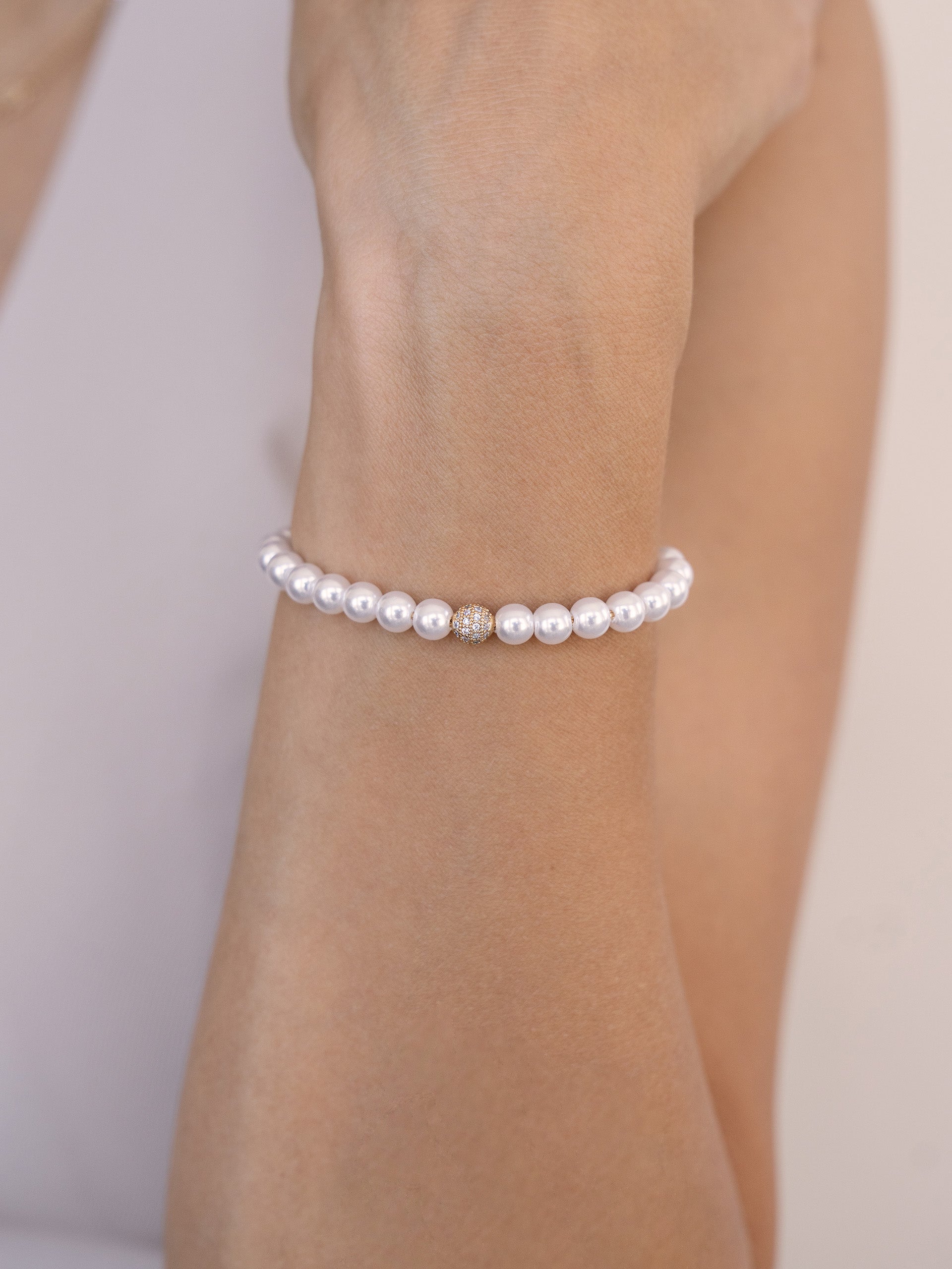 Pearl Adjustable Bracelet for Women - Elegant Stretchable Pearl Jewelry for Daily Wear & Special Occasions