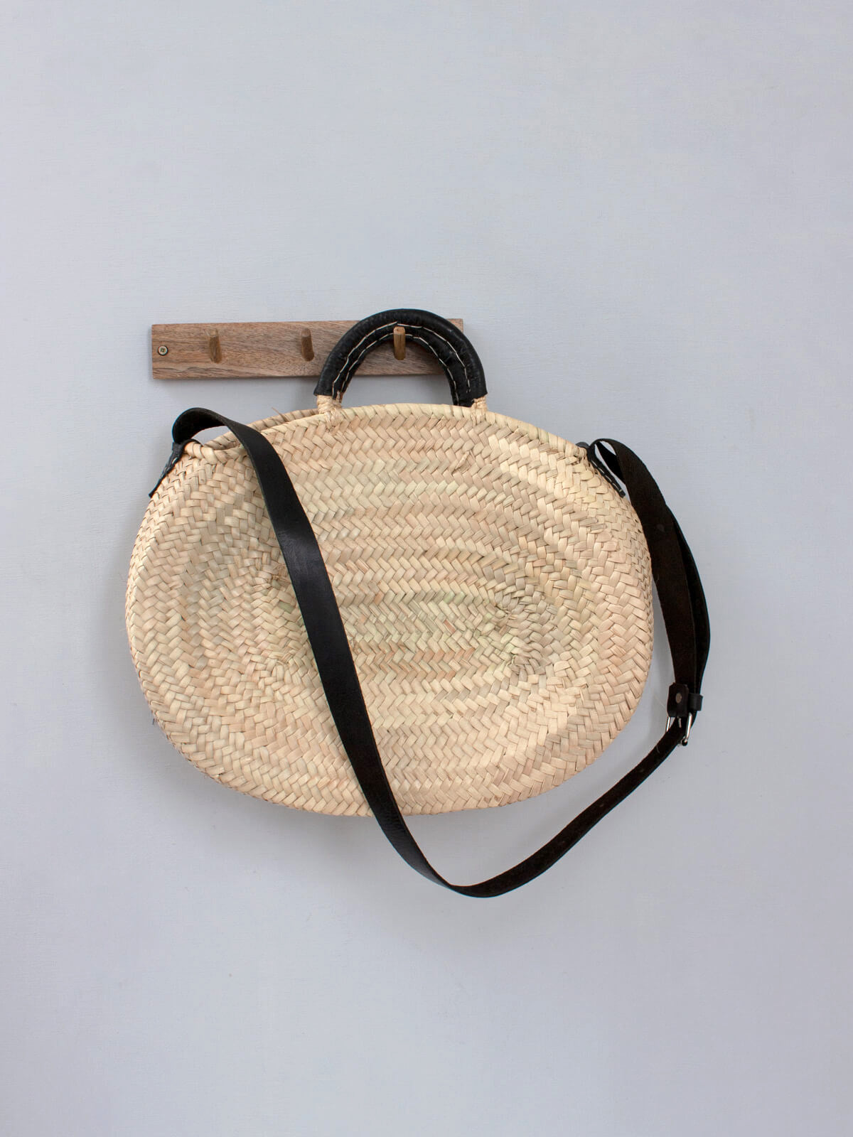 Stylish Dylan Crossbody Basket Bag in Black - Perfect for Everyday Use, Shopping, and Travel Accessories | Trendy Handbag for Women