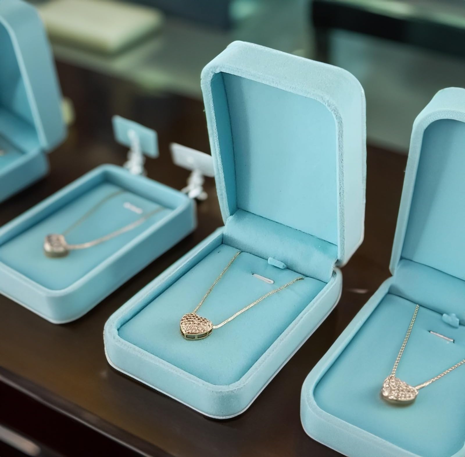 Luxury Velvet Jewelry Storage Box - Elegant Pendant & Necklace Display Case for Wedding, Proposal, Anniversary, Birthday, Valentine's Day & Christmas Gifts (Turquoise) | Perfect for Jewelry Organization & Romantic Gift Giving