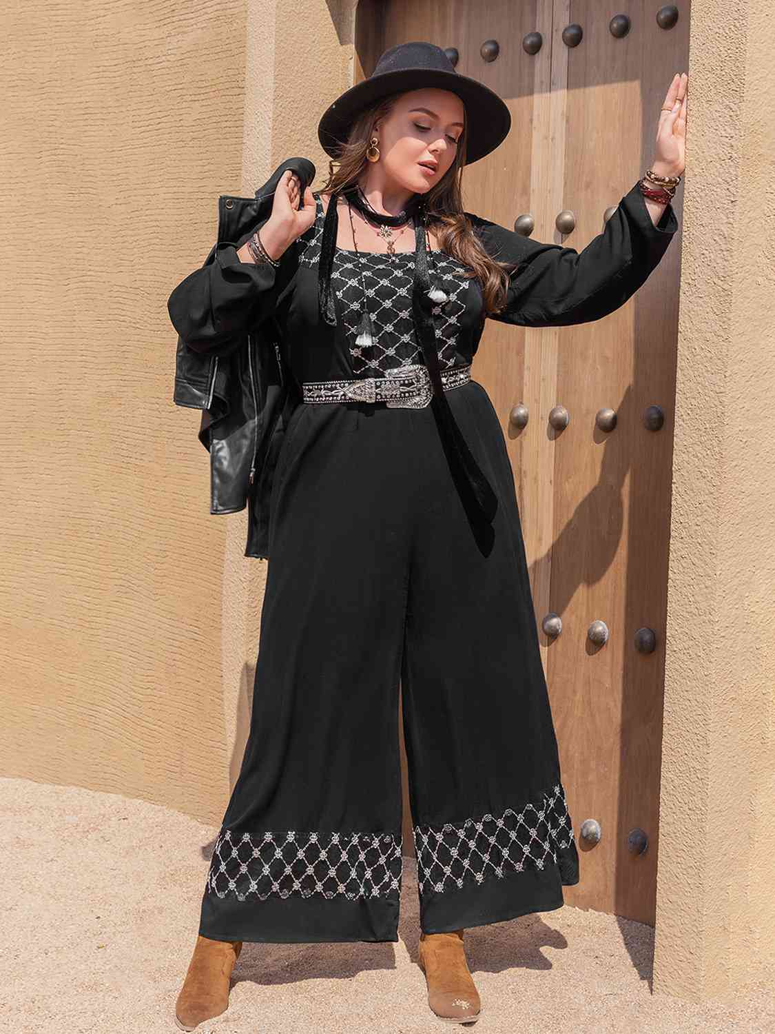 Stylish Plus Size Resort Jumpsuit for Women - Flattering Vacation Outfit with Pockets | Perfect for Beach Getaways, Summer Vacations & Tropical Holidays