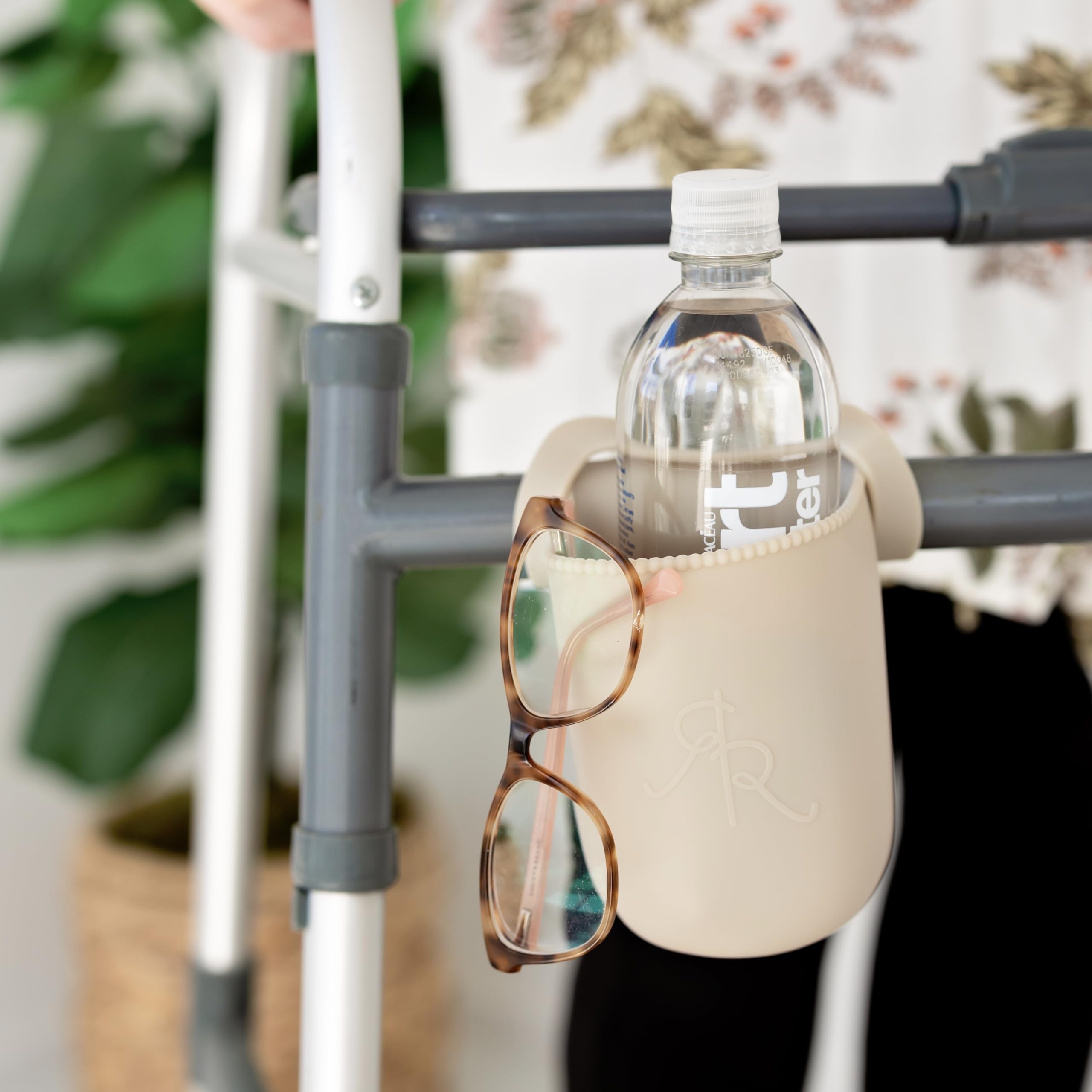 Ryan & Rose Cutie Holder Universal Stroller Cup Holder - Taupe | Leak-Proof & Adjustable for Baby Strollers, Shopping Carts & Wheelchairs | Perfect for Parents On-The-Go