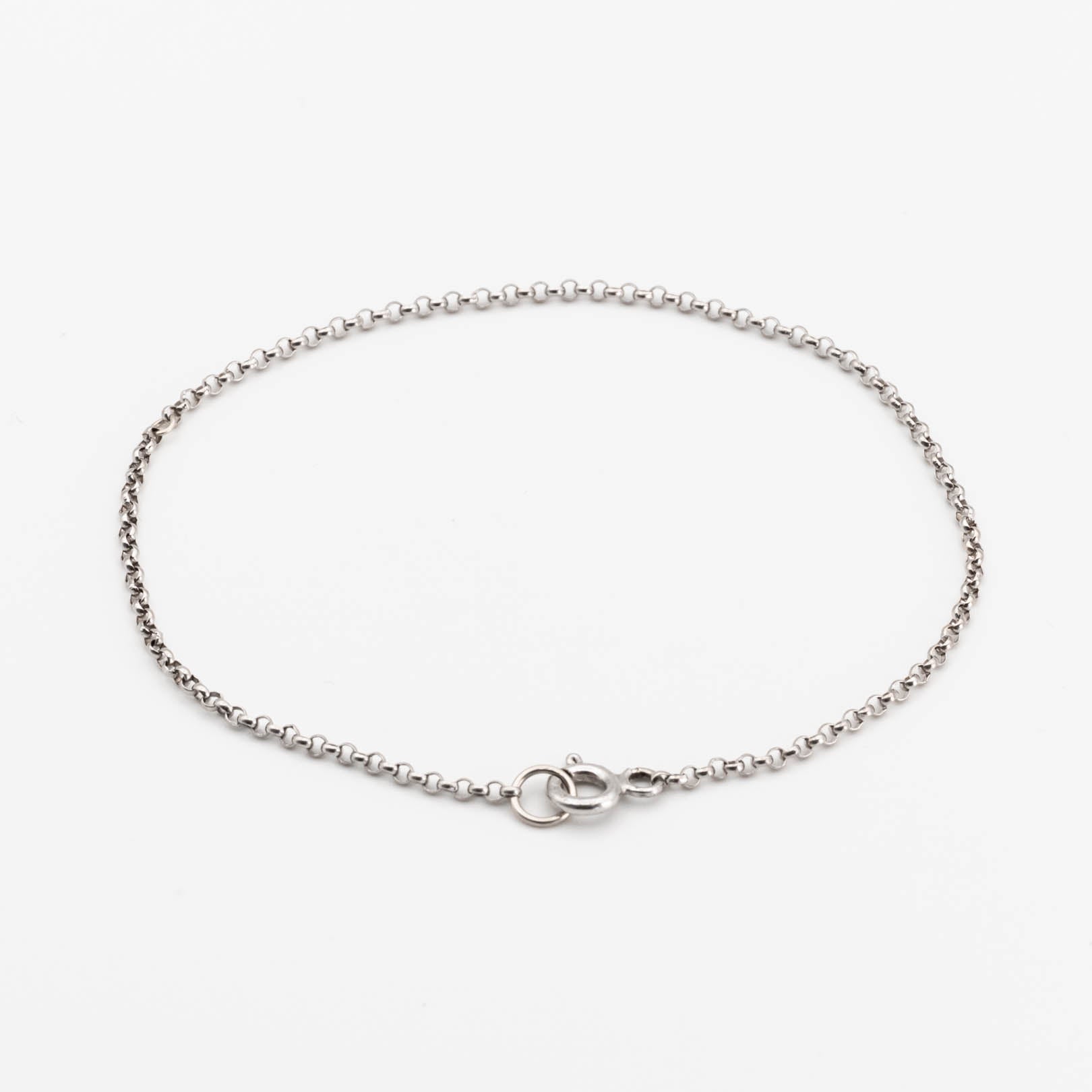 Rolo Chain Bracelet for Women - Dainty Gold & Silver Link Bracelets for Layering - Perfect for Everyday Wear, Gifts & Special Occasions