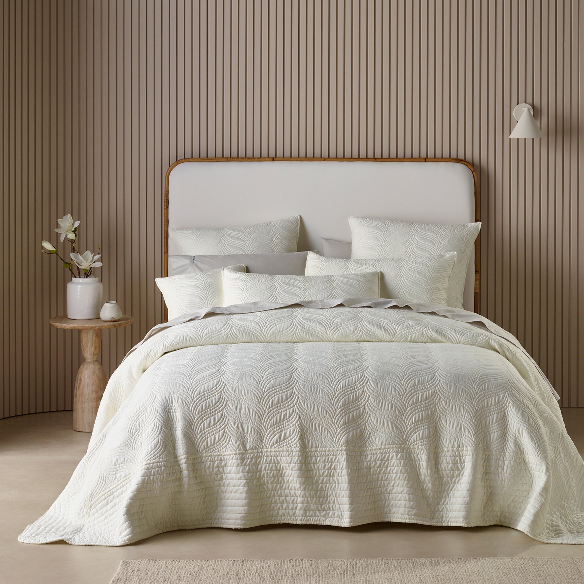 Kamala Cream Bedspread Set By Bianca - Soft Luxury Queen Size Bedding for Cozy Bedroom Decor | Perfect for Master Bedroom, Guest Room & Dorm