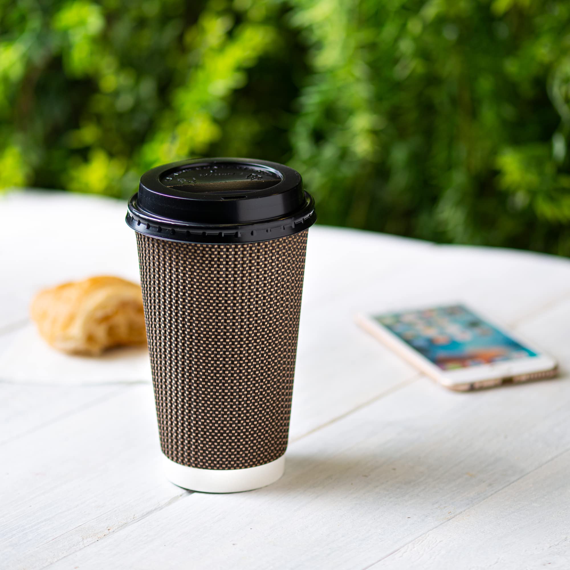 250 Pack 16 oz Insulated Brown Ripple Paper Coffee Cups with Lids - Eco-Friendly Hot Beverage Containers for Coffee Shops, Office Break Rooms & Travel - Lids Color May Vary