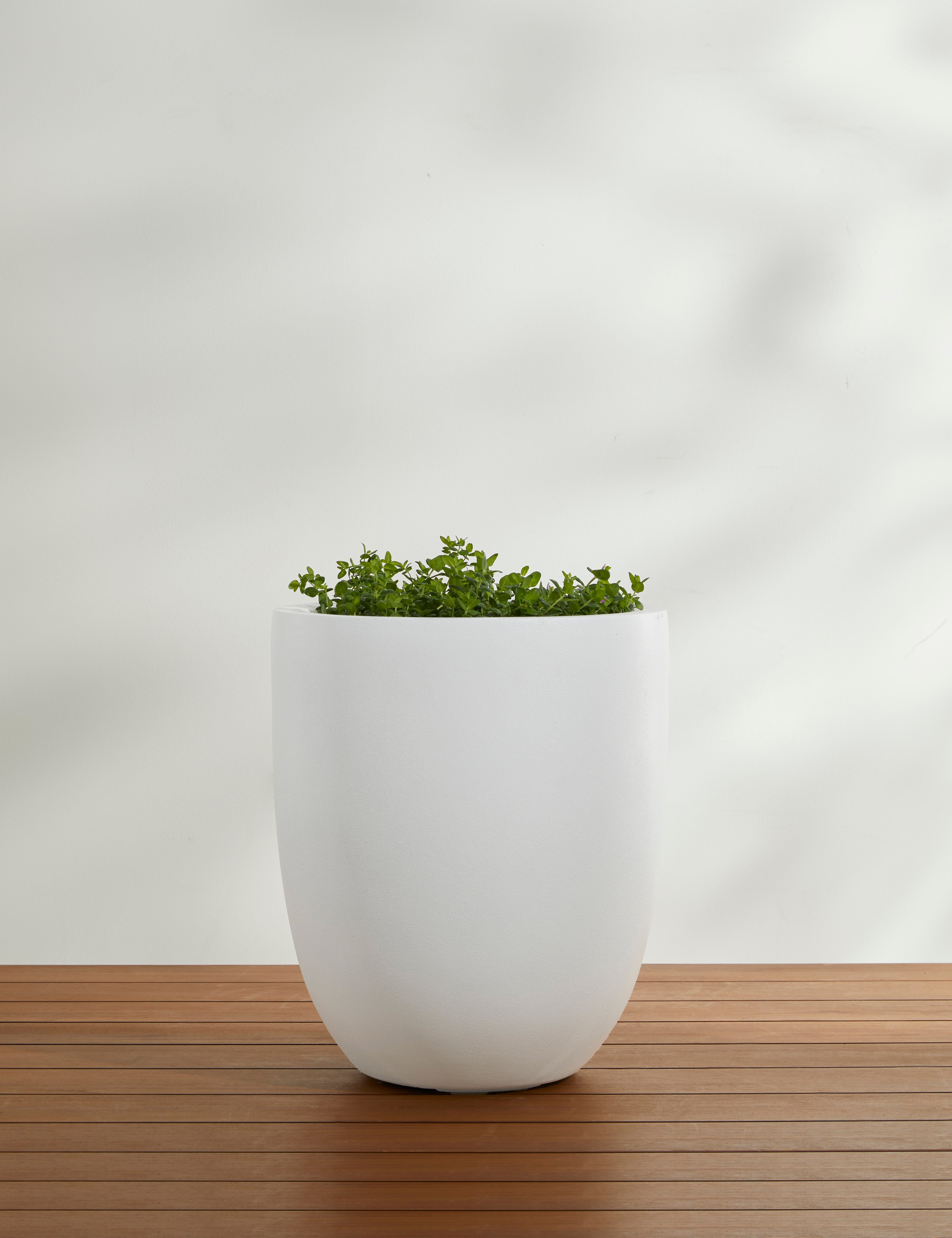 Campania International Bradford Planters - Elegant Garden Planters for Outdoor & Indoor Decor - Perfect for Patios, Balconies, and Home Gardens