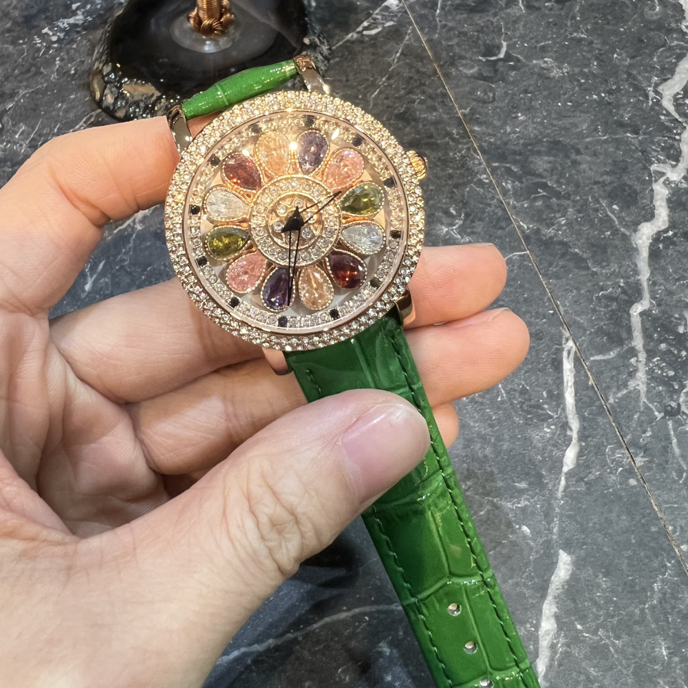 AG Collective Women's Green Leather Strap Watch L 5046 RGRB GN - Elegant Timepiece for Office, Party & Everyday Wear