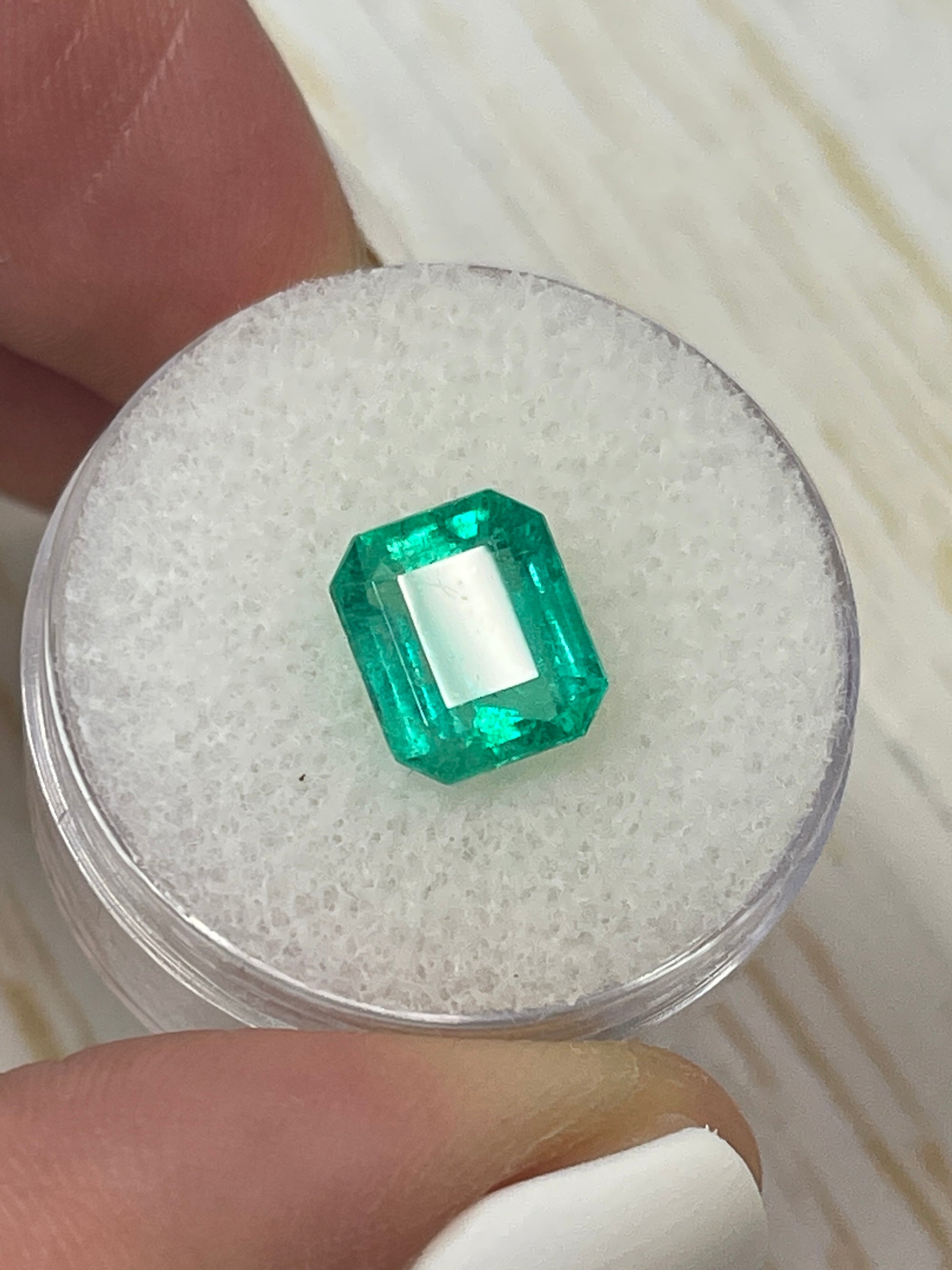 2.68 Carat 9x8mm Chunky Natural Loose Colombian Emerald Gemstone - Emerald Cut for Jewelry Making, Engagement Rings & Collector's Pieces
